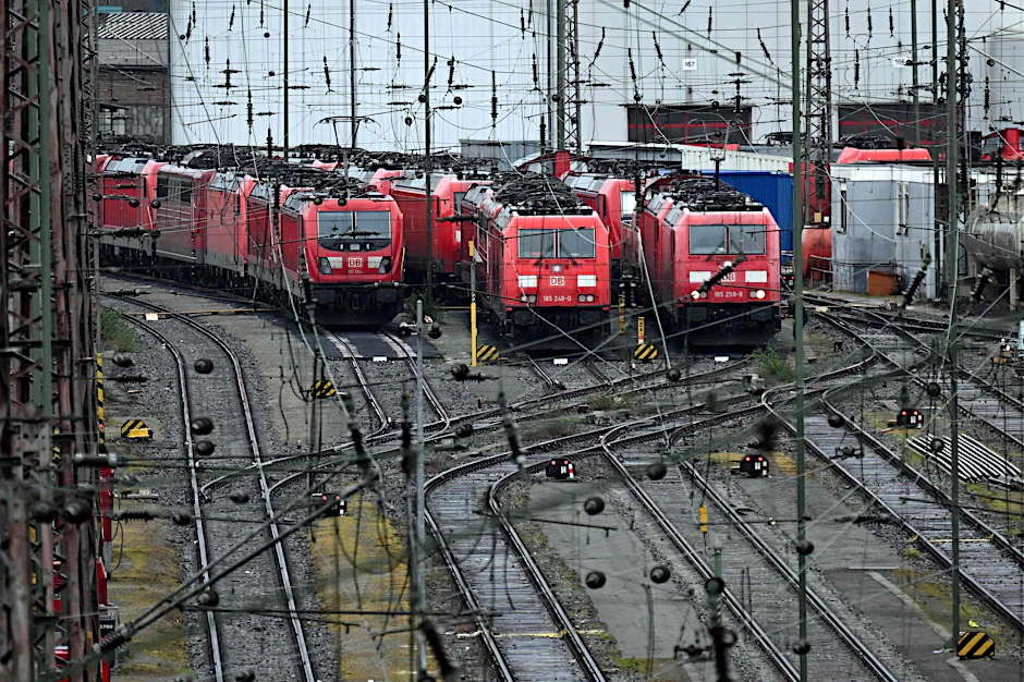 Bei der Bahn wird es am Dienstag ab 2 Uhr wohl zum Streik kommen.