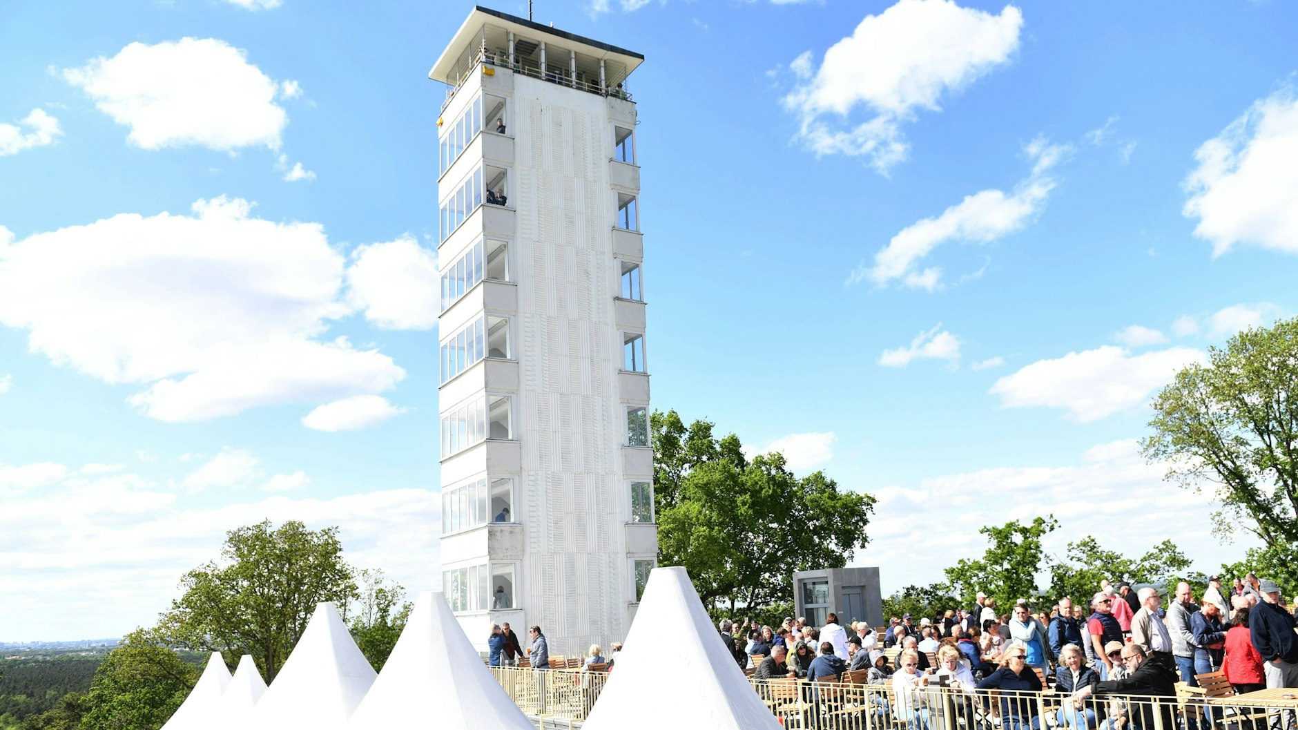 Der Müggelturm ist ein weiteres Wahrzeichen des Berliner Ostens.