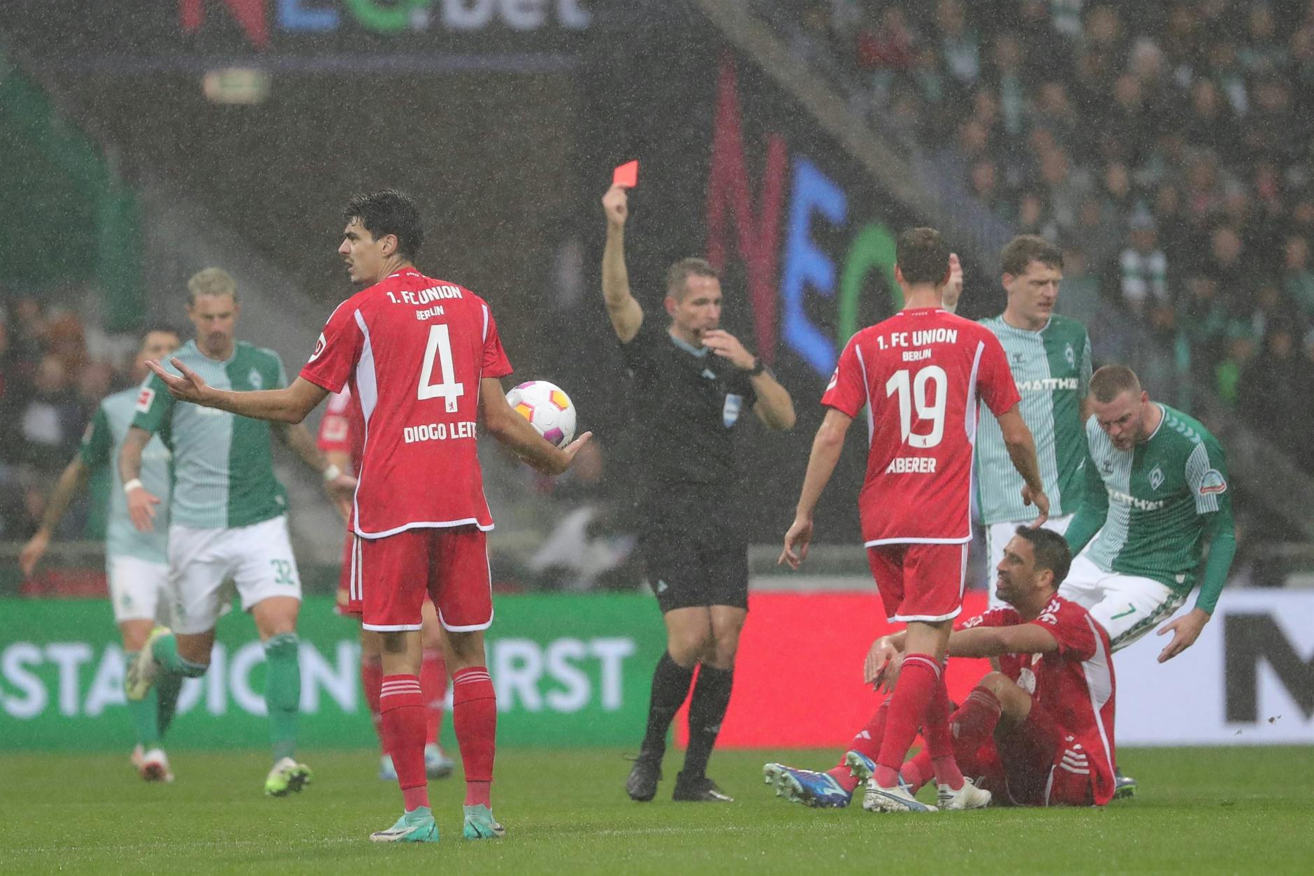 1. FC Union: Eiserne, stoppt die Rot-Flut!