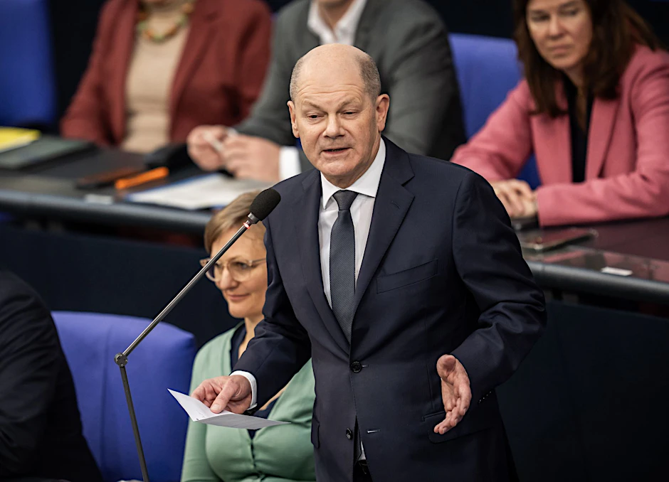 Bundeskanzler Olaf Scholz (SPD) während der Debatte am Mittwoch im Deutschen Bundestag.