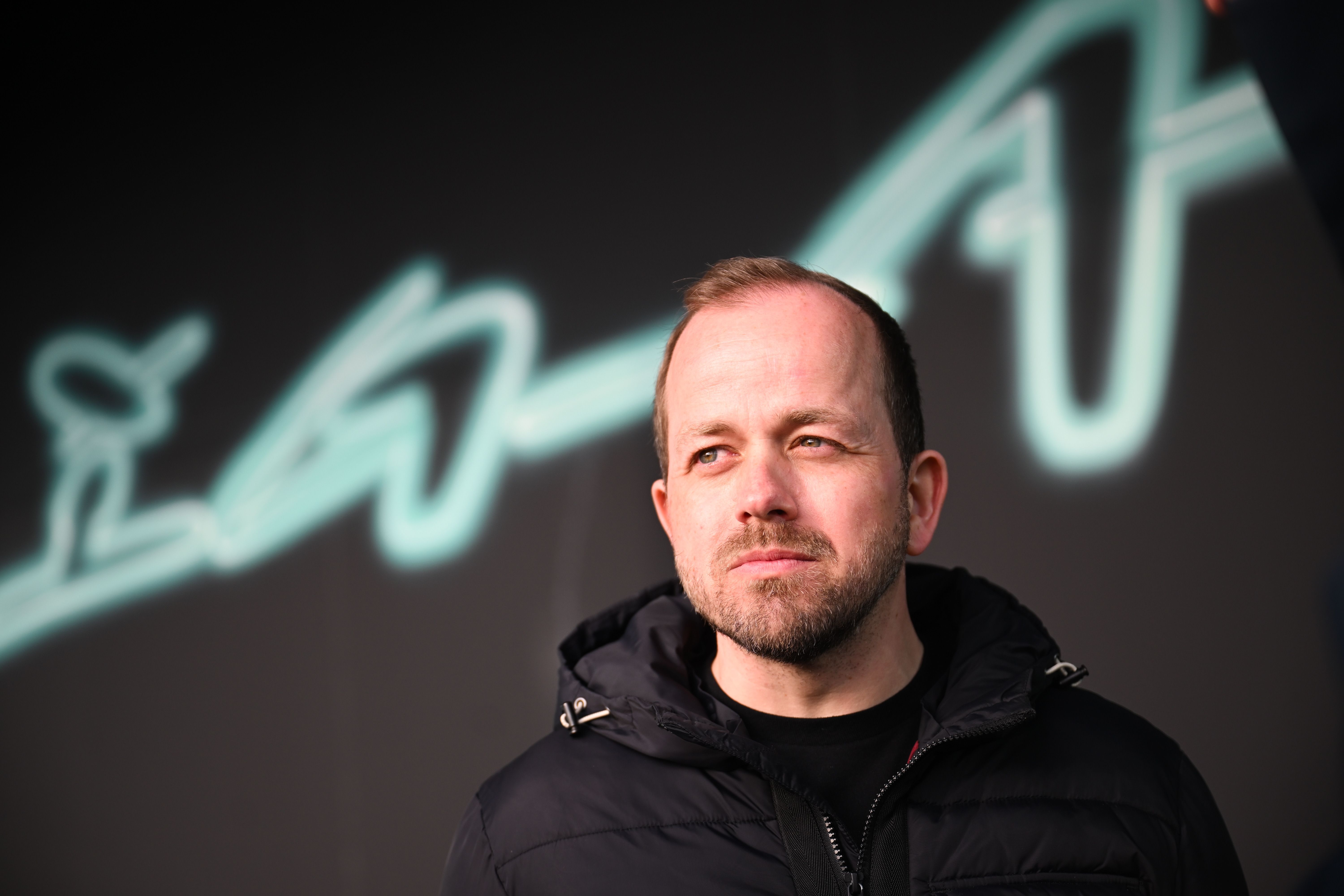 Angst vor Angriffen: Tesla-Chef sorgt sich um Mitarbeiter