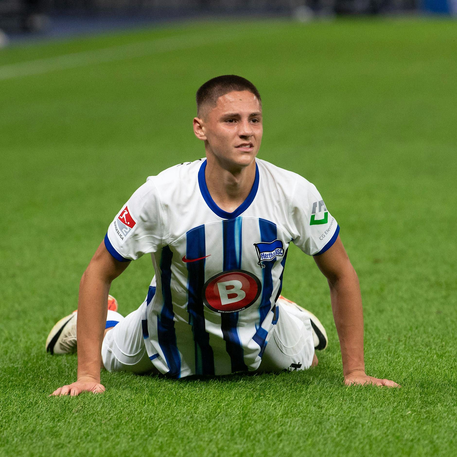 Wolfsburg-Wechsel von Bence: Tut weh, aber Hertha hat einen Plan B!