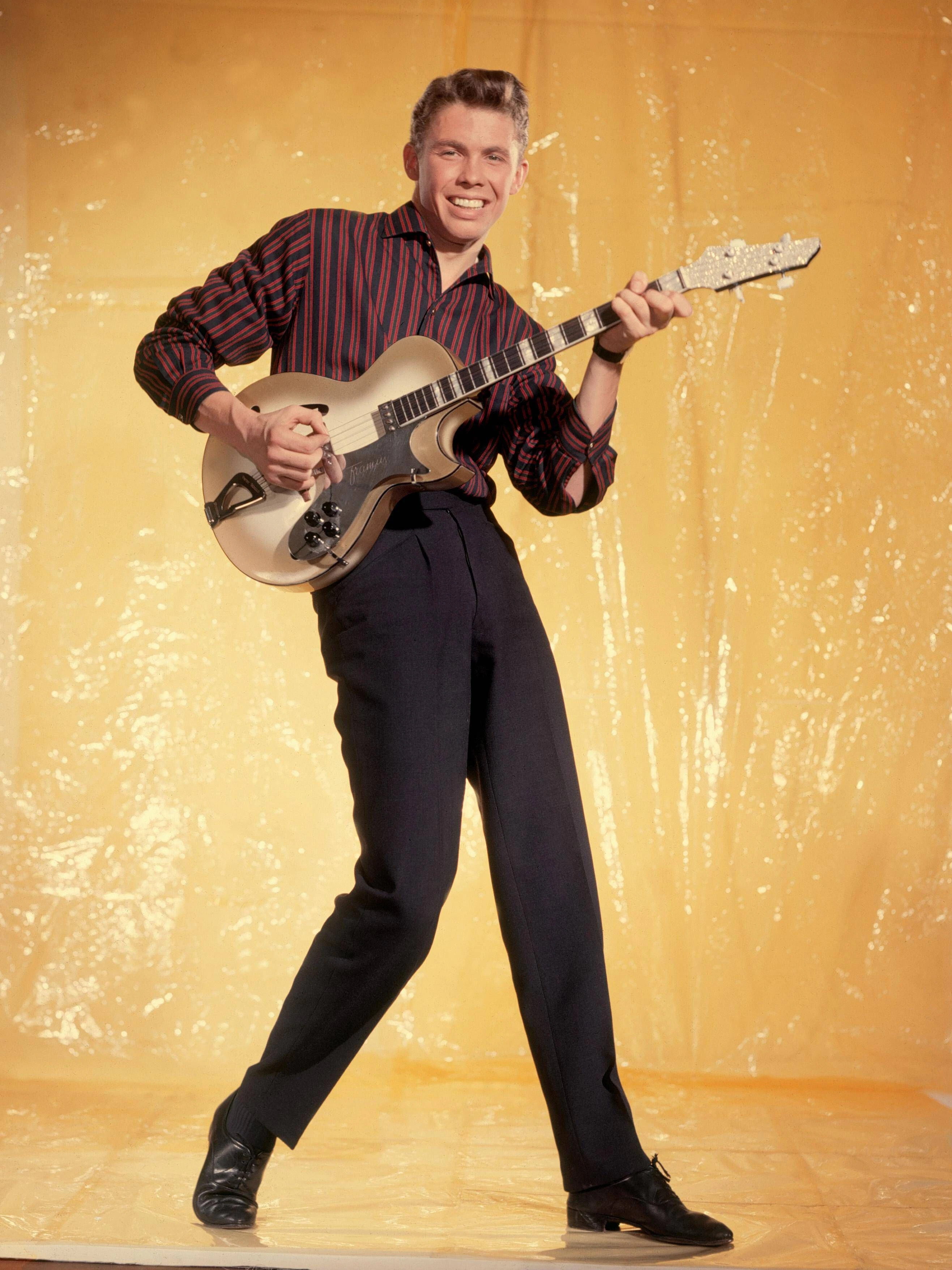 Peter Kraus bekam bereits mit 17 Jahren seinen Elvis-Stempel verpasst.