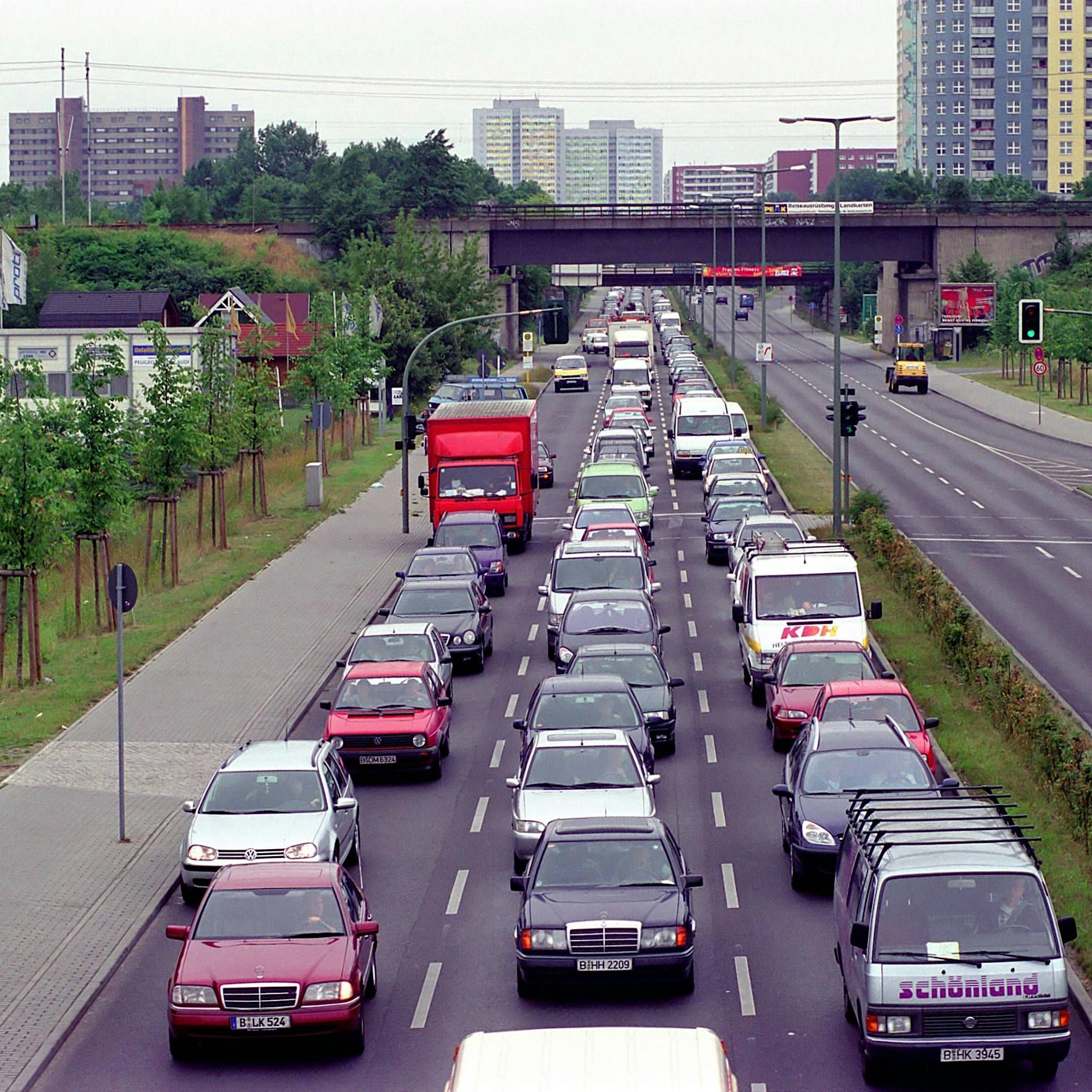 Verkehrschaos in Friedrichsfelde: B1/5 dicht! DAS ist der Grund