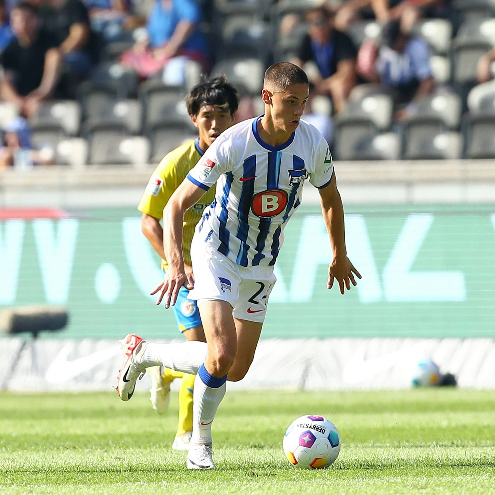 Bence Dardai kam in dieser Saison bisher auf neun Einsätze für Hertha BSC, bevor er sich im Oktober 2023 am Knöchel verletzte.