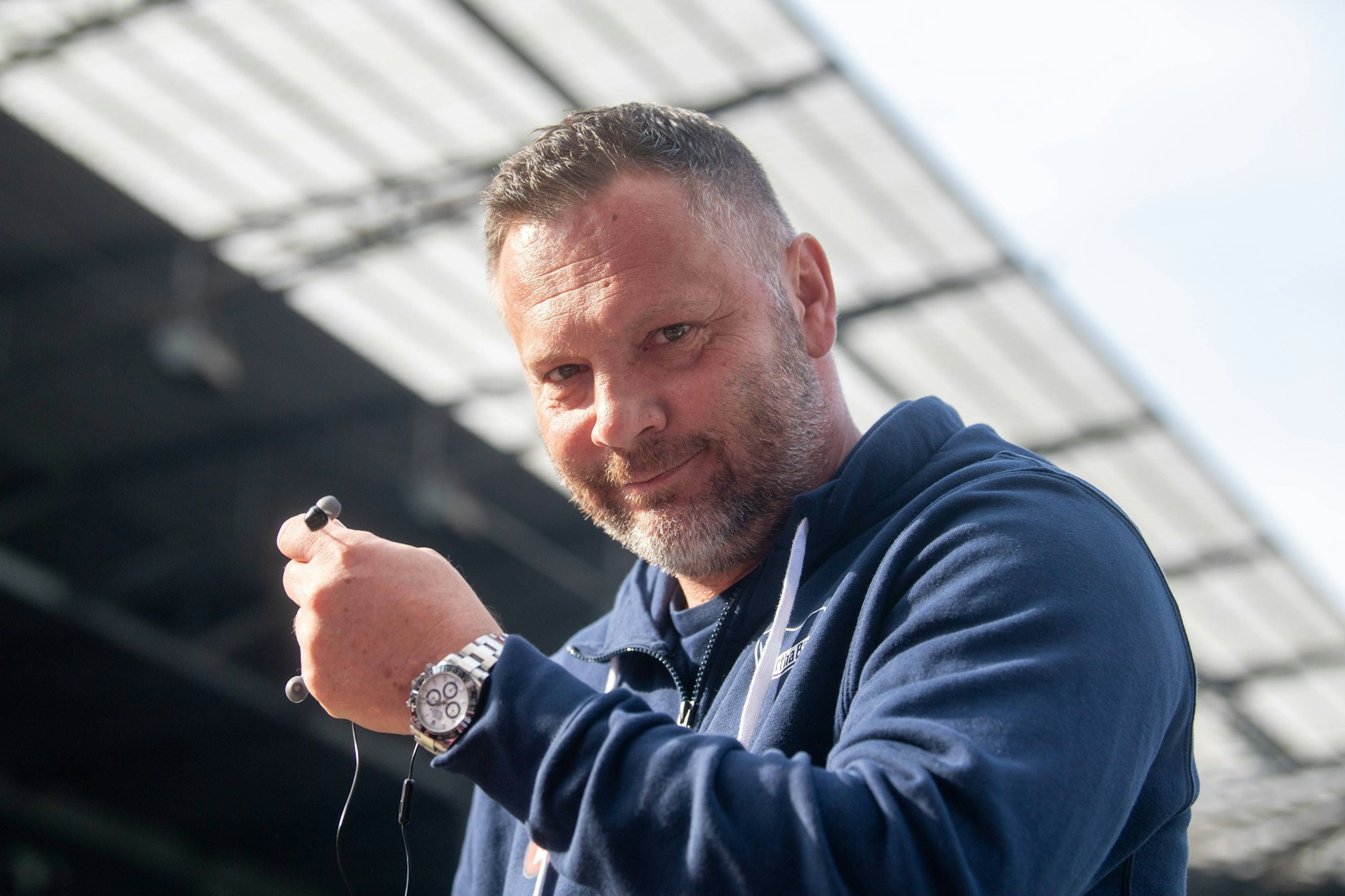 Herthas Trainer Pal Dardai ist vor dem Heimspiel gegen Schalke 04 optimistisch. Die Spieler sollen ihm zum 48. Geburtstag einen Sieg schenken.