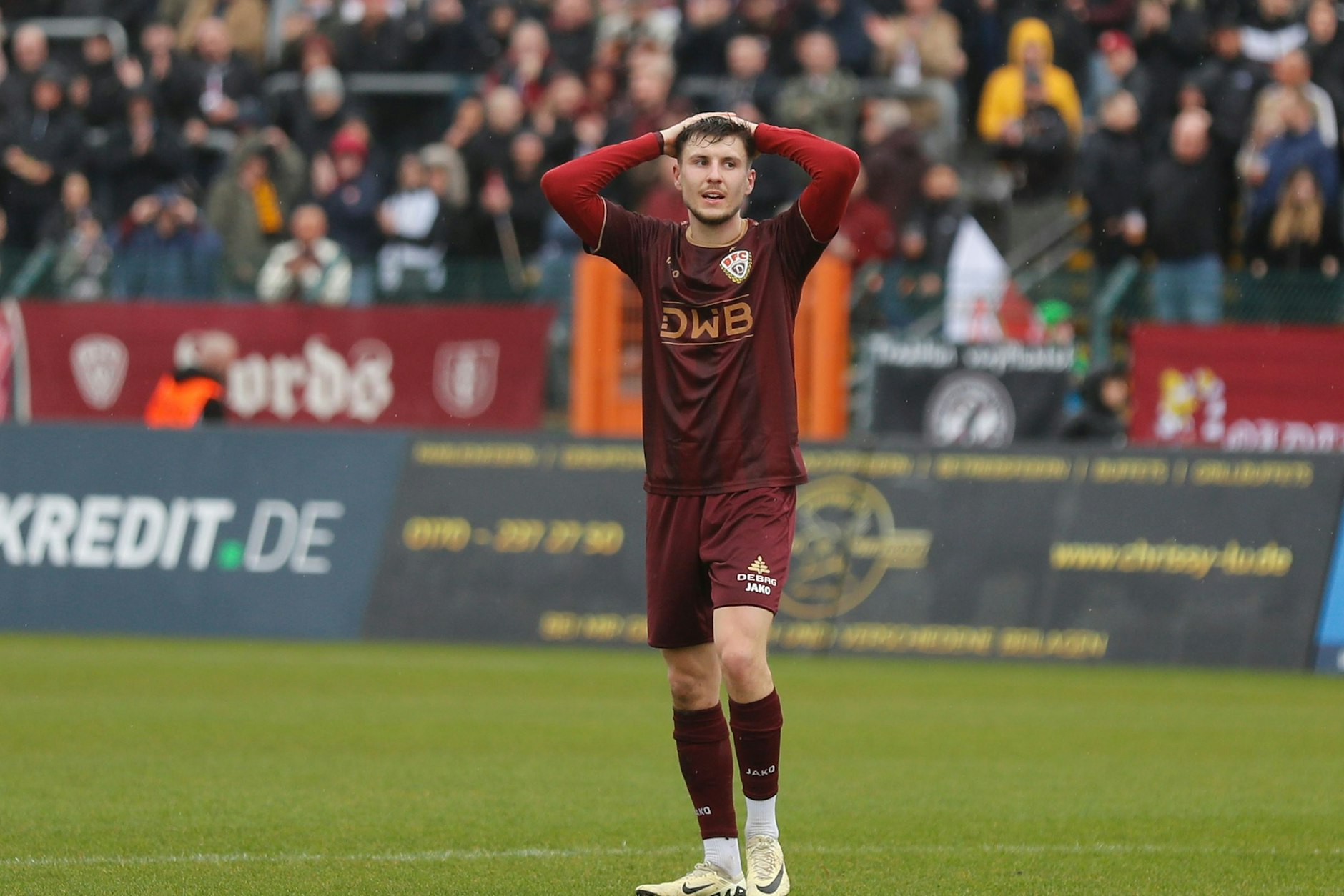 Tobias Stockinger kann es nicht fassen.&nbsp; Er traf zum 1:0 für den BFC Dynamo, doch am Ende verloren die Hohenschönhausener mit 1:3 gegen den&nbsp; Chemnitzer FC .