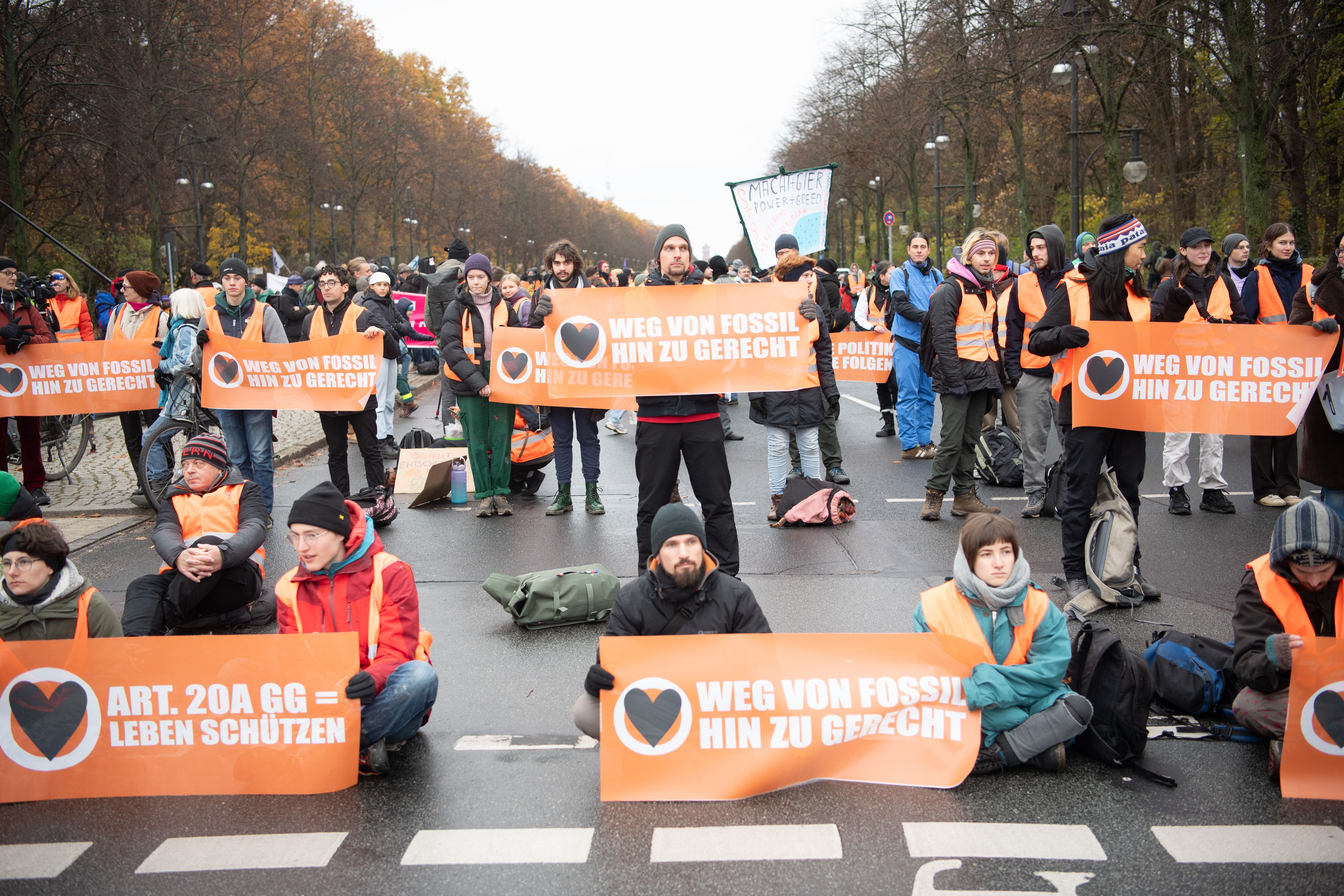 Image - Klimakleber-Blockade, Anti-Putin-Demo: Hier ist Berlin am Wochenende für Autofahrer dicht