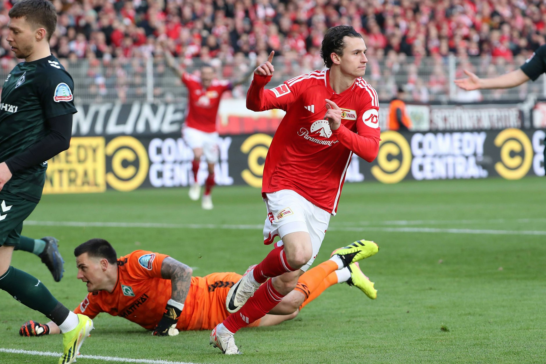 Unions Matchwinner Brenden Aaronson (23) hat nach dem 2:1-Sieg gegen Bremen doppelten Grund zur Freude. Der US-Boy wurde doch noch zur Nationalmannschaft eingeladen.&nbsp;