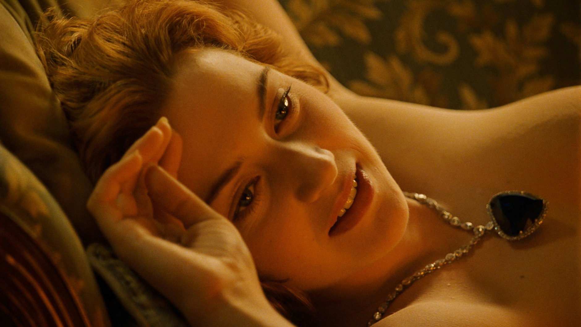 Hüllenlos: Kate Winslet 1997 in einer Szene des Films „Titanic“