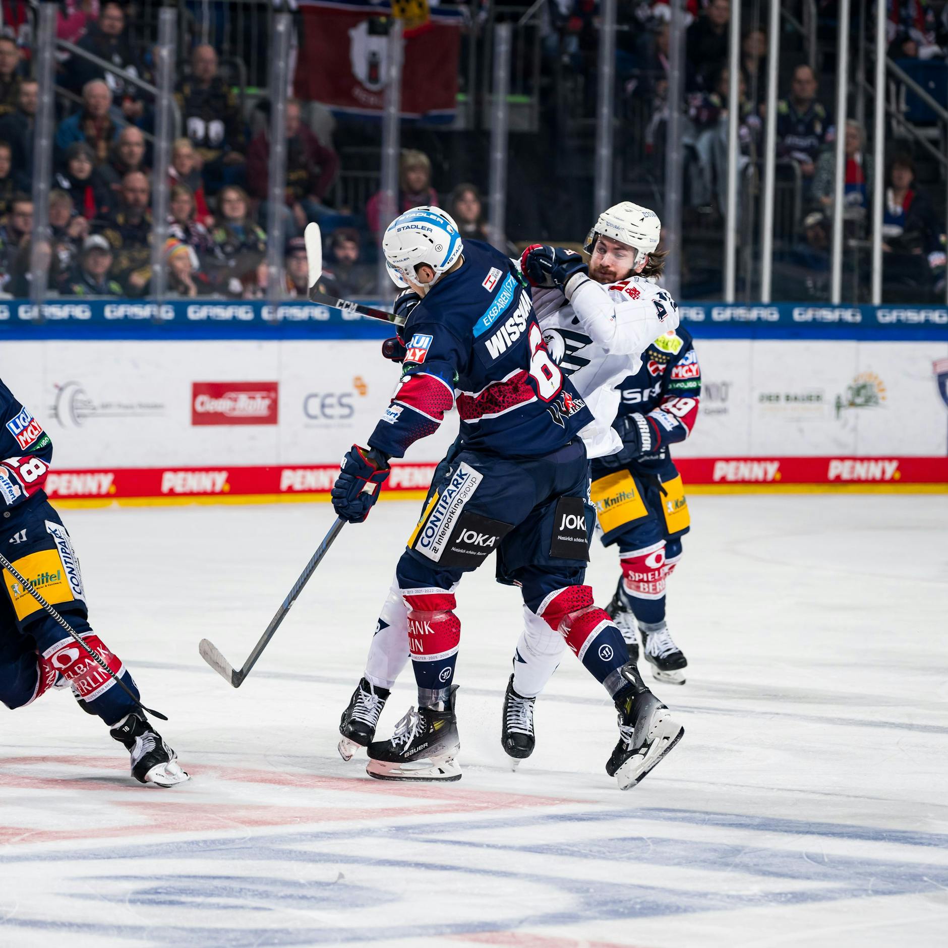 Image - Eisbären Berlin bleibt nach Klatsche gegen Adler Mannheim keine Zeit zum Hadern