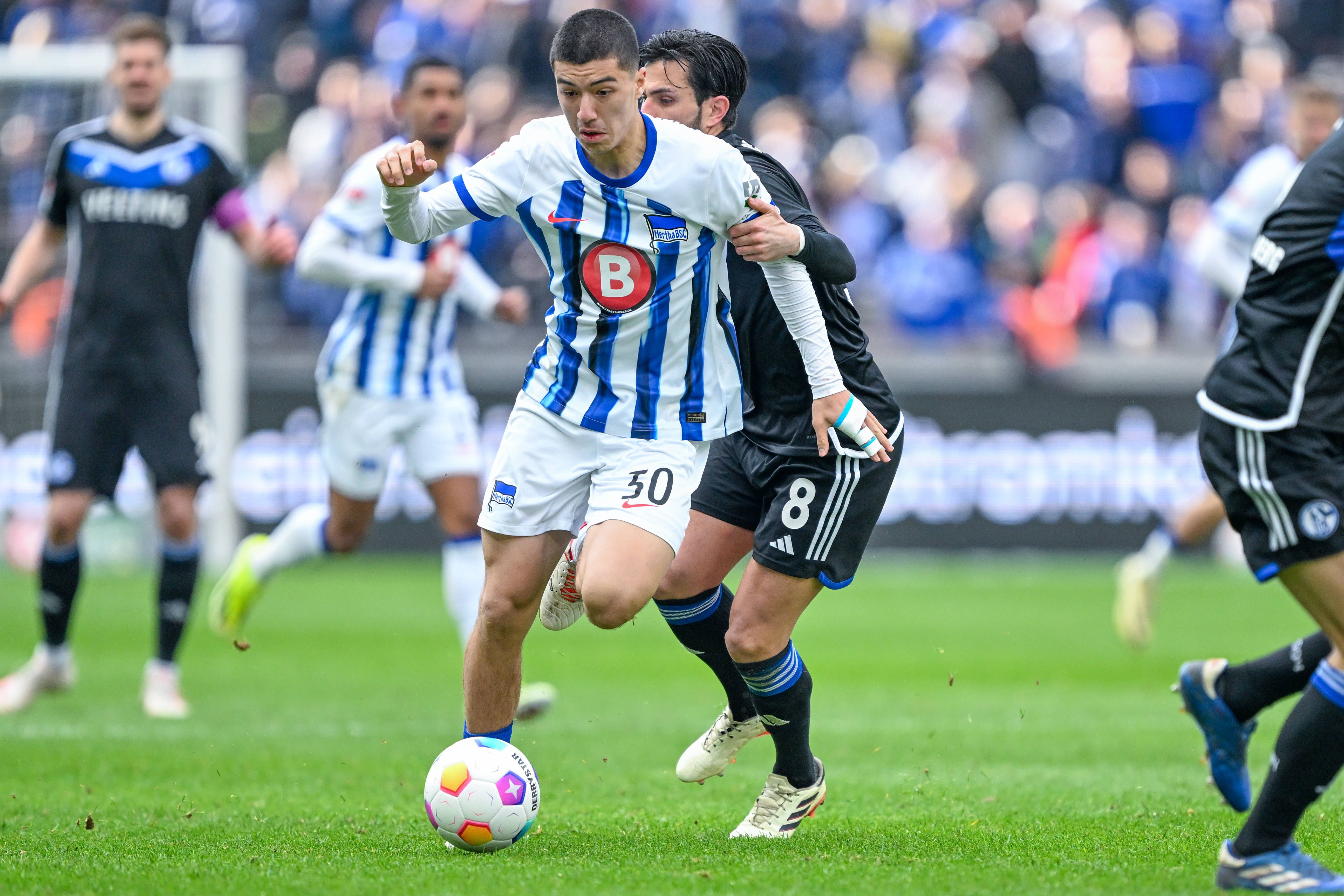 Traumtor bei DFB-Debüt: Jetzt jagen die Klubs Hertha-Juwel Ibo Maza in Kroatien!