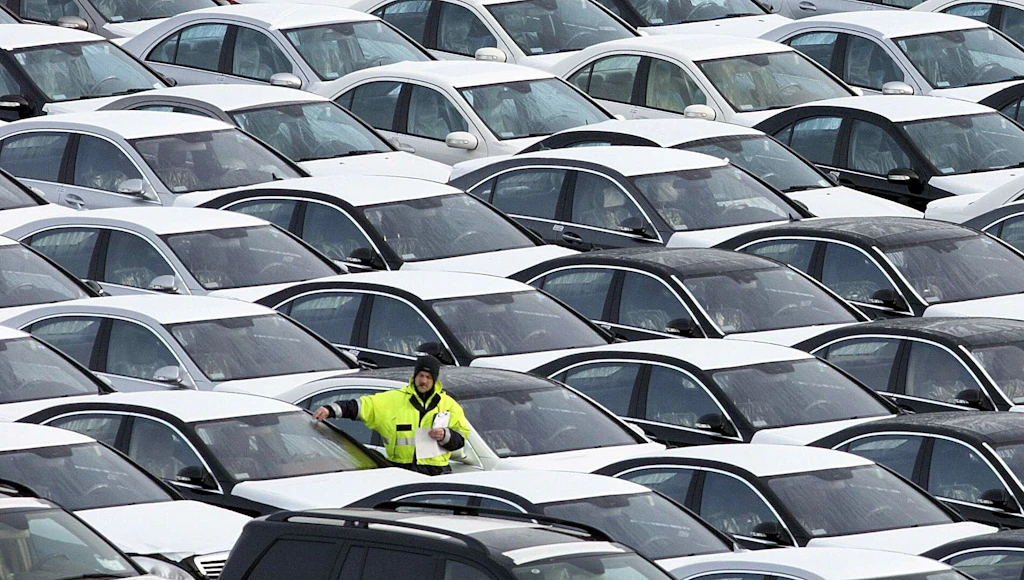 Berliner Autohändler über das Elektroauto: „Du wirst die Dinger nicht los“
