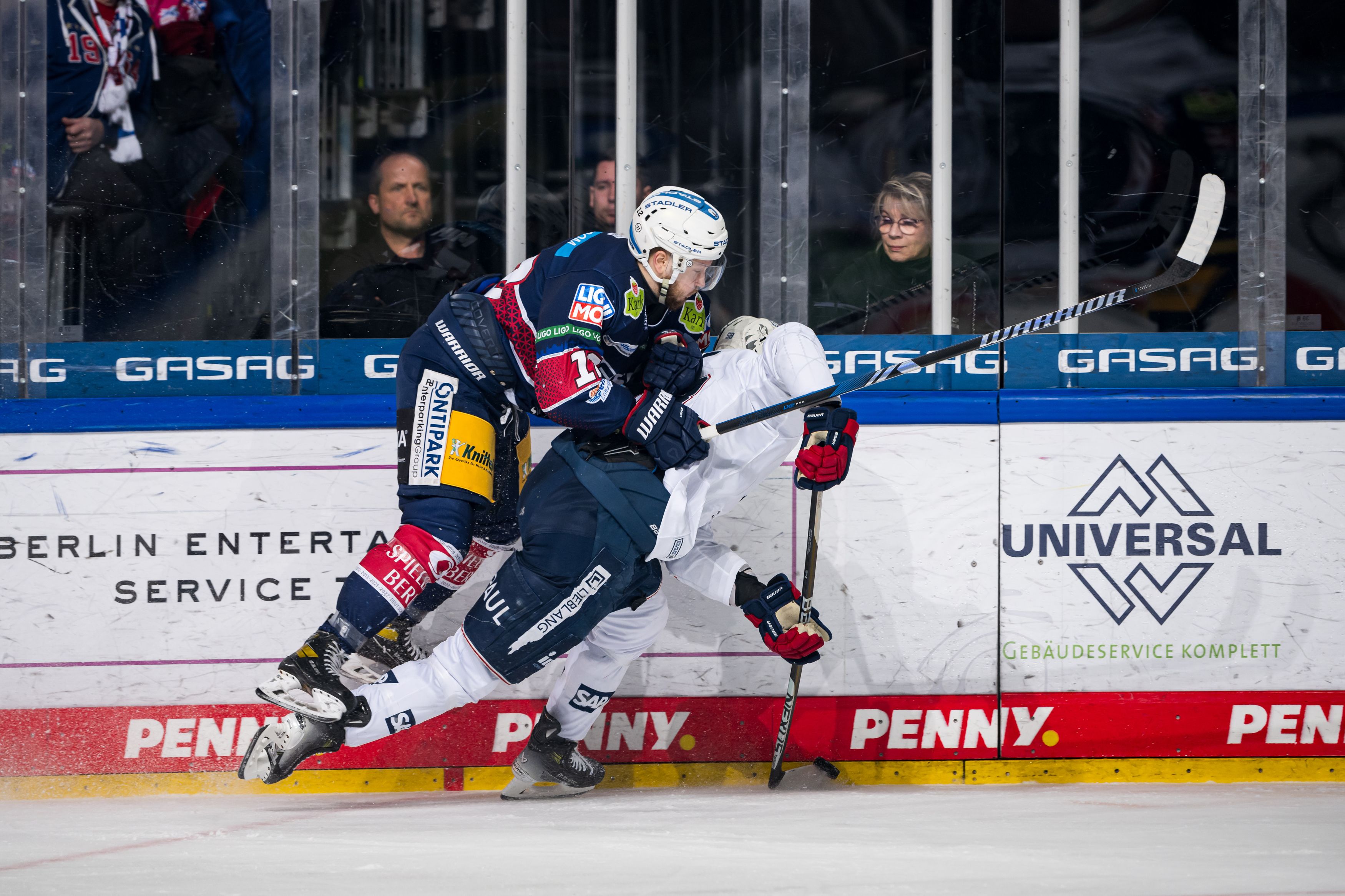 Viertelfinale zwei in Mannheim: Jetzt hilft nur Eisbären-Eishockey