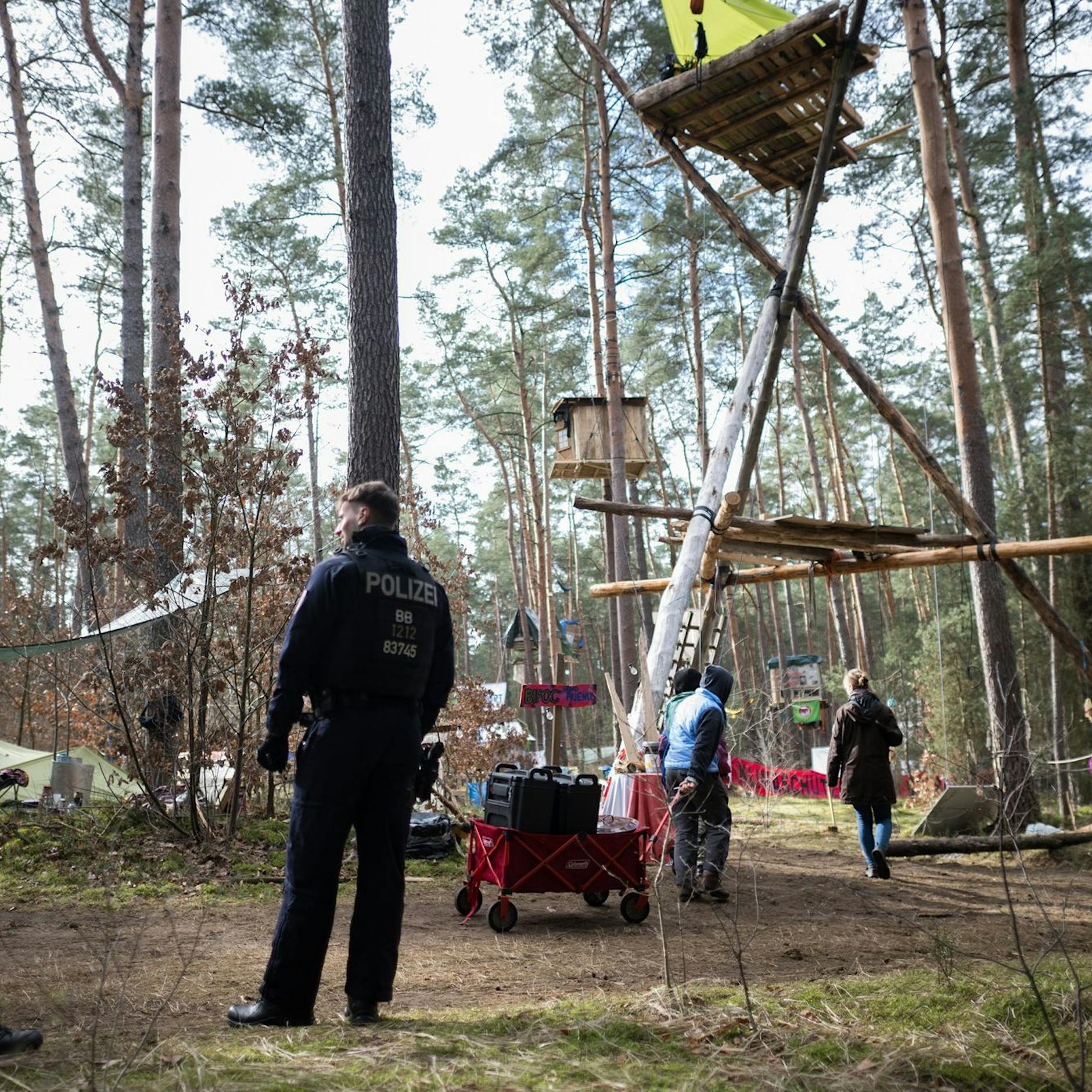Tesla-Baumprotestler bringen Brandenburgs Regierung auf die Palme
