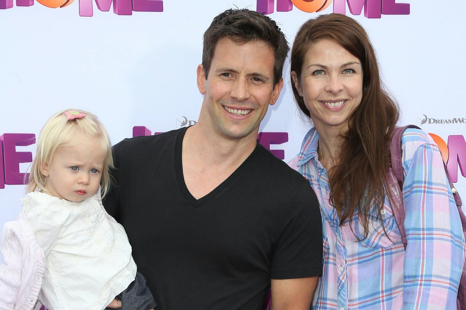 Christian Oliver mit seiner Ex Jessica Klepser und den gemeinsamen Töchtern im Jahr 2015.