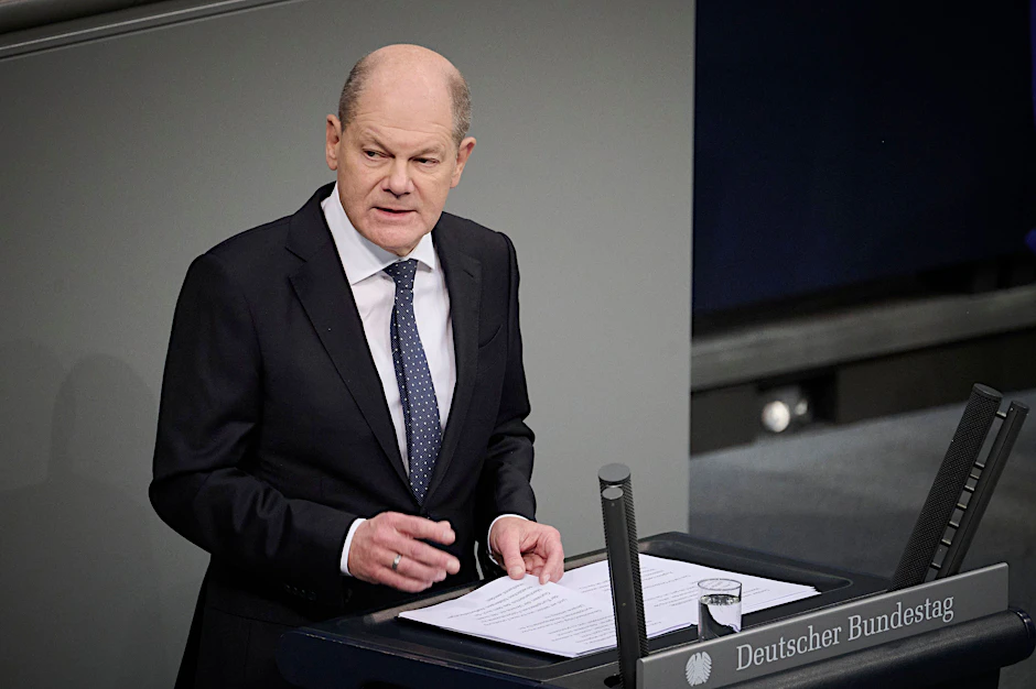 Bundeskanzler Olaf Scholz im Deutschen Bundestag