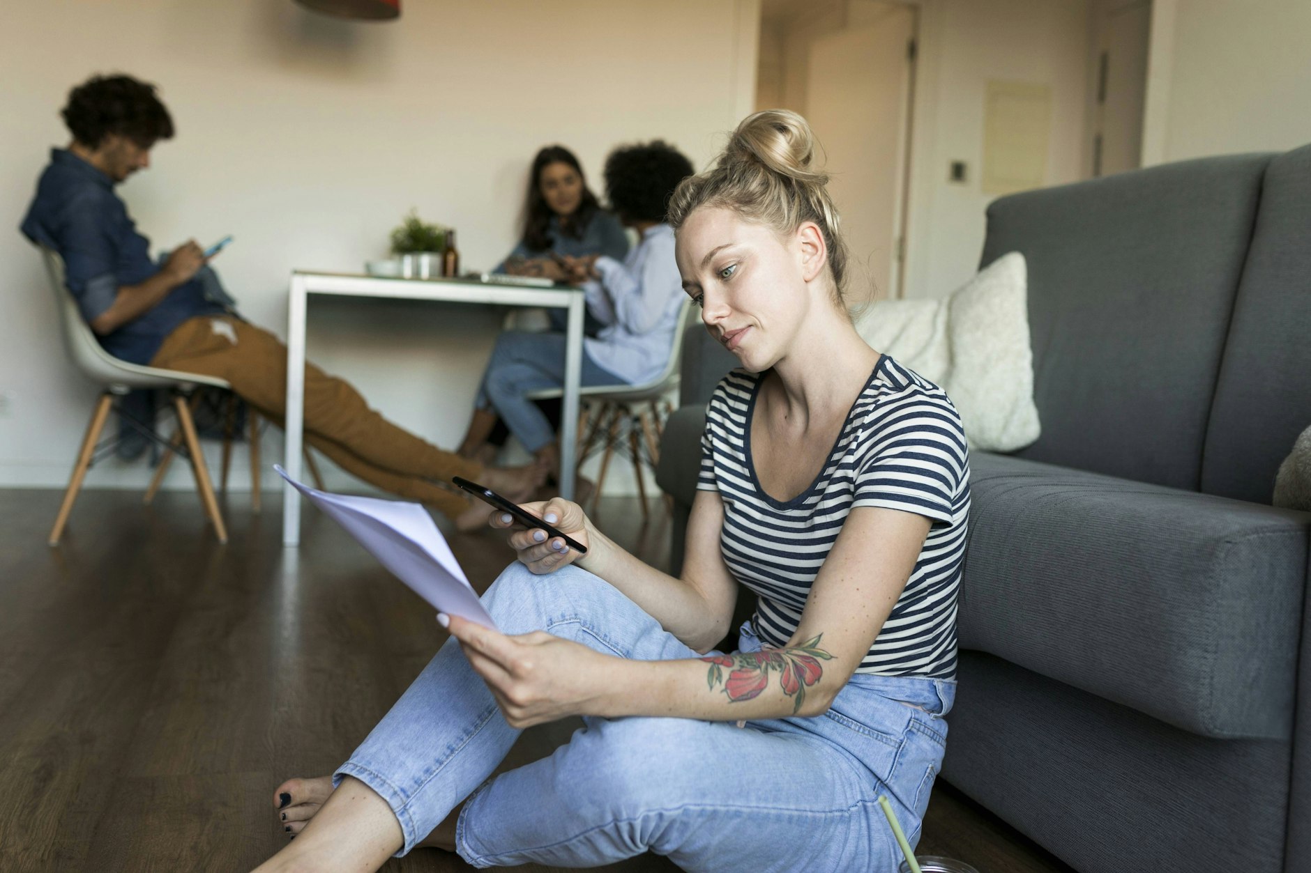 Besonders in Metropolen sind die WG-Zimmer teuer.