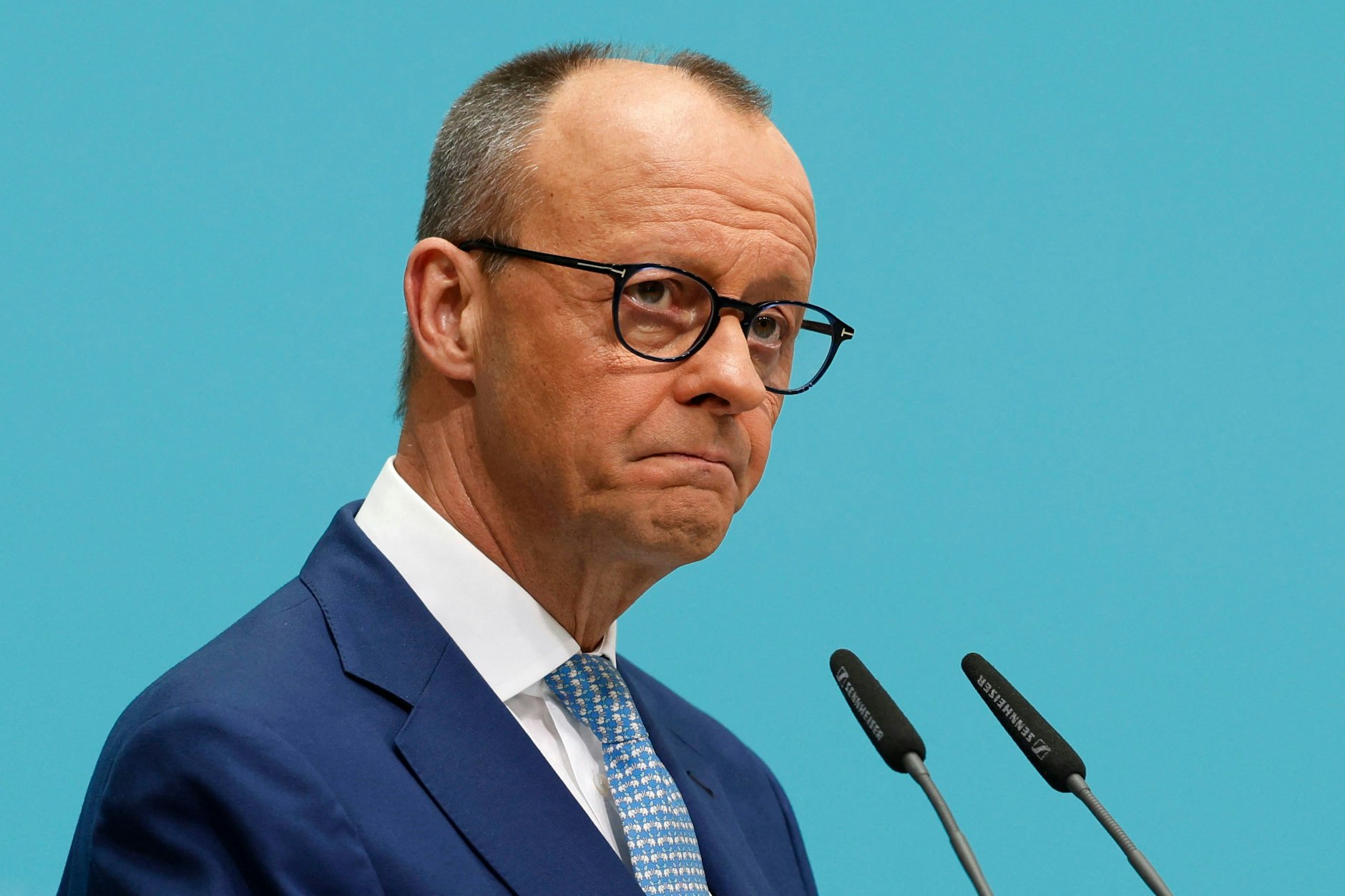 Der Bundesvorsitzende der CDU, Friedrich Merz, sprach mit Schülerinnen und Schülern des Jüdischen Gymnasiums Moses Mendelssohn in Berlin-Mitte.