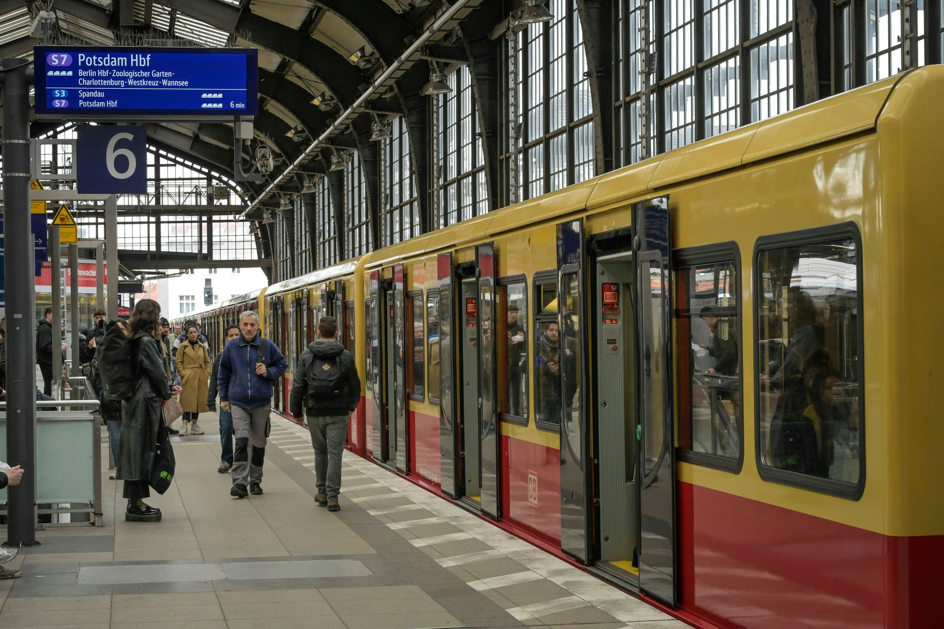 Fahrgäste der S-Bahn müssen sich für einige Tage auf Einschränkungen einstellen.&nbsp;