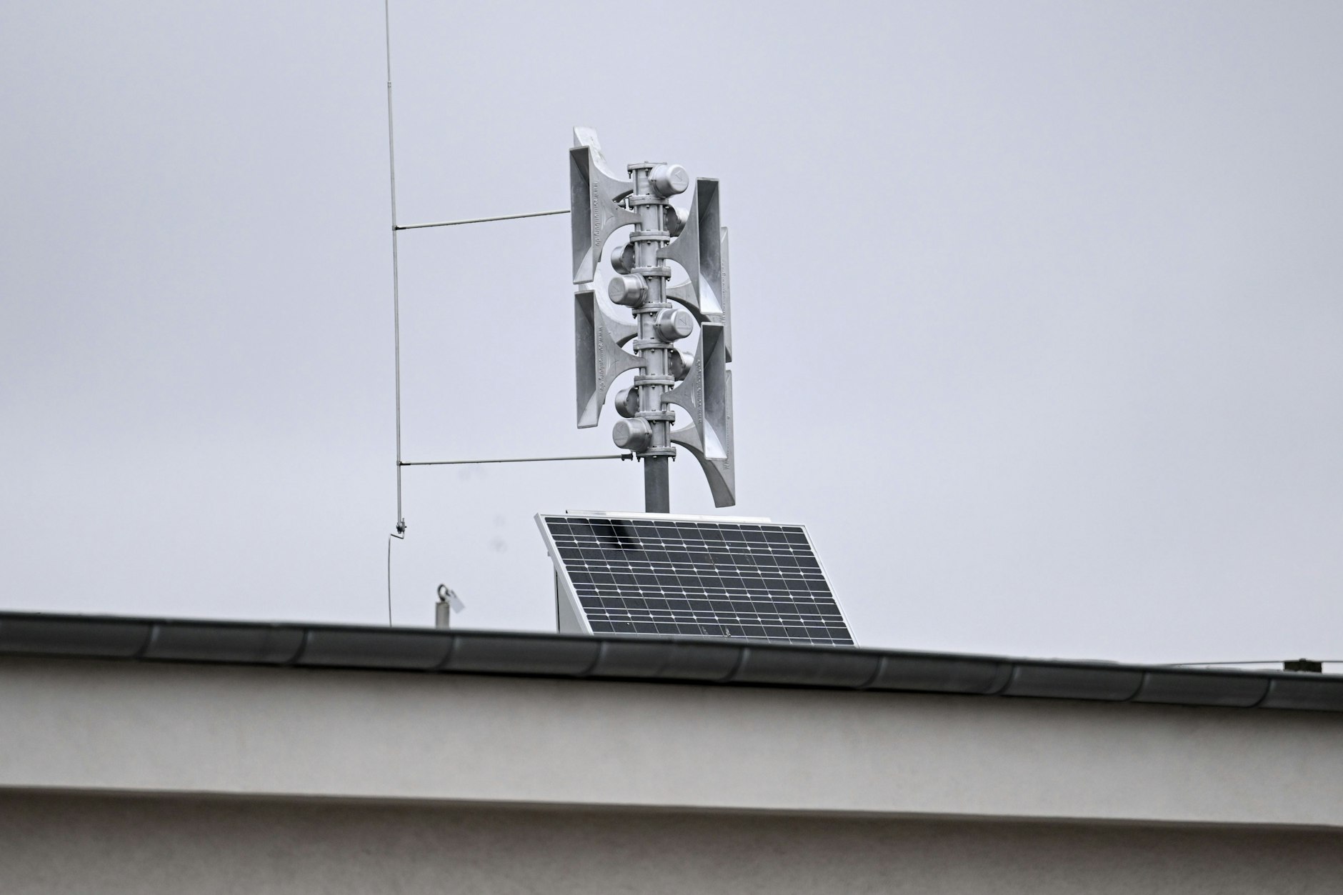 Warnsirene auf dem Dach der Hauptwache der Berliner Feuerwehr.