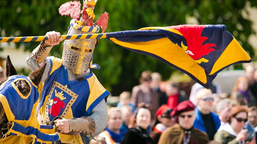 Spannende Ritter-Turniere gibt es zu Ostern auf der Zitadelle Spandau zu erleben.