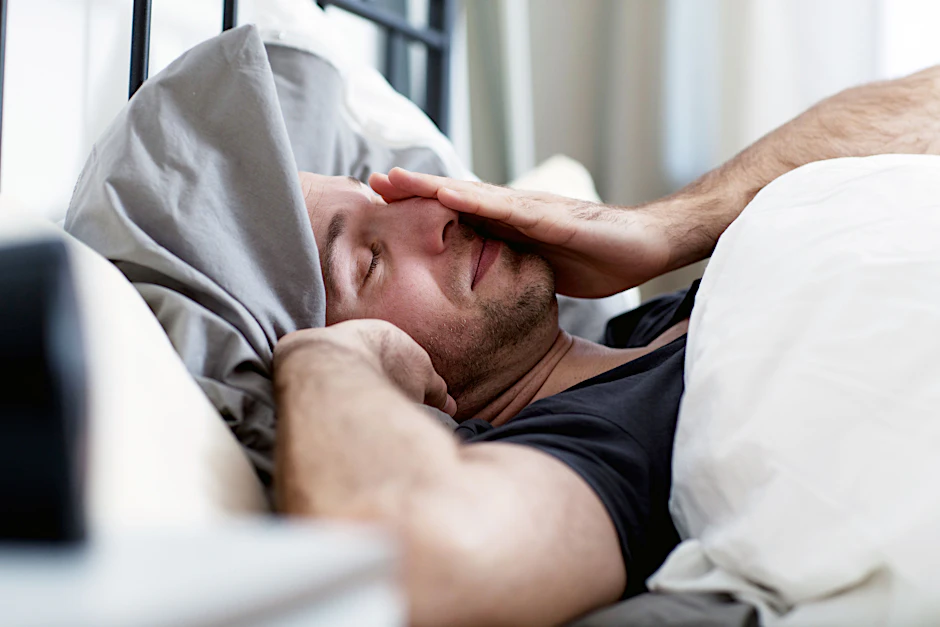 Für viele Menschen bedeutet die Zeitumstellung vor allem Probleme: Sie klagen über Schlafprobleme und Müdigkeit, sogar von einer Art Jetlag ist die Rede.