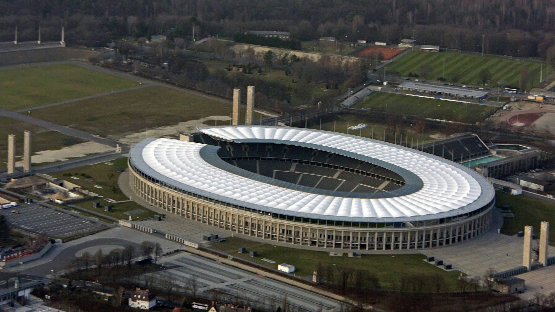 Auch das Berliner Olympiastadion ist einer der Austragungsorte der EM. Hier sollen sechs Spiele stattfinden.