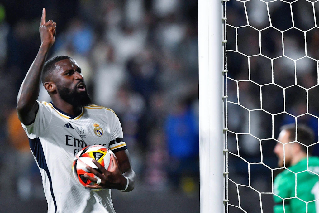 “Antonio Rüdiger bilinçli olarak kendisini İslamcı olarak tanıtıyor”