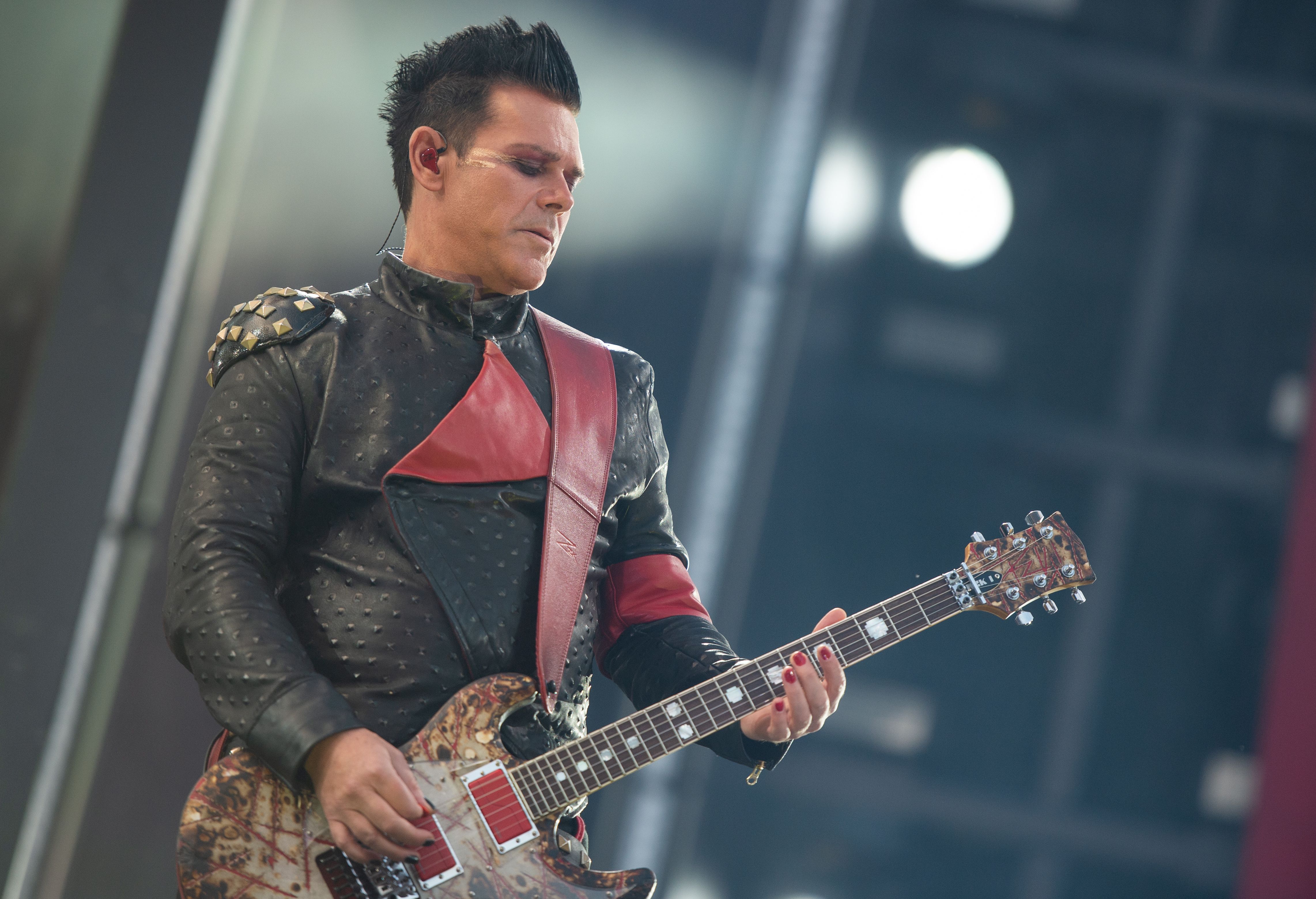 Image - Rammstein-Gitarrist Richard Kruspe warnt vor Betrugsmasche: „Schützt euch selbst und andere!“