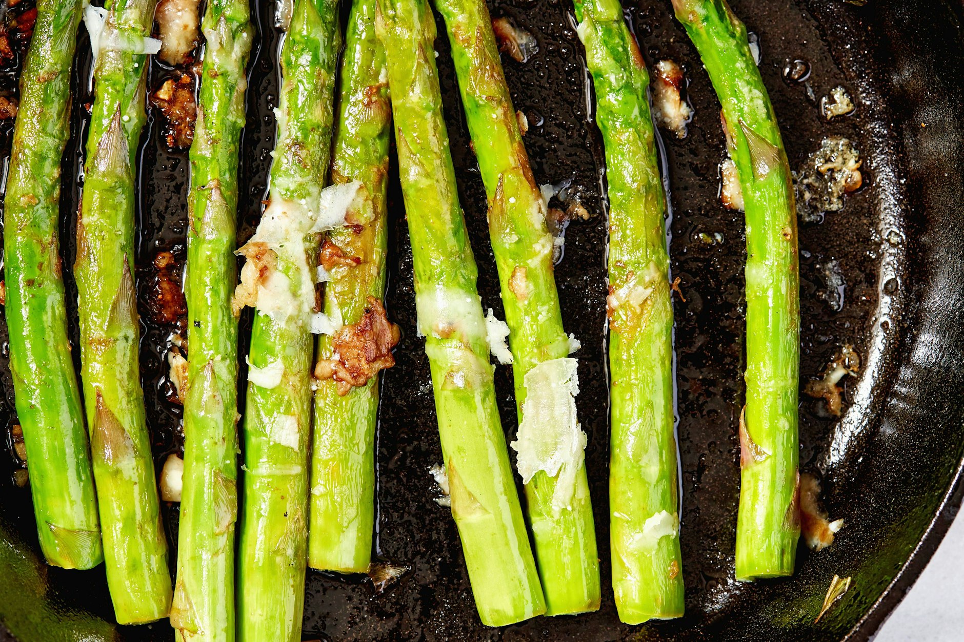 Rezept für gebratenen Spargel – so machen Sie es richtig!
