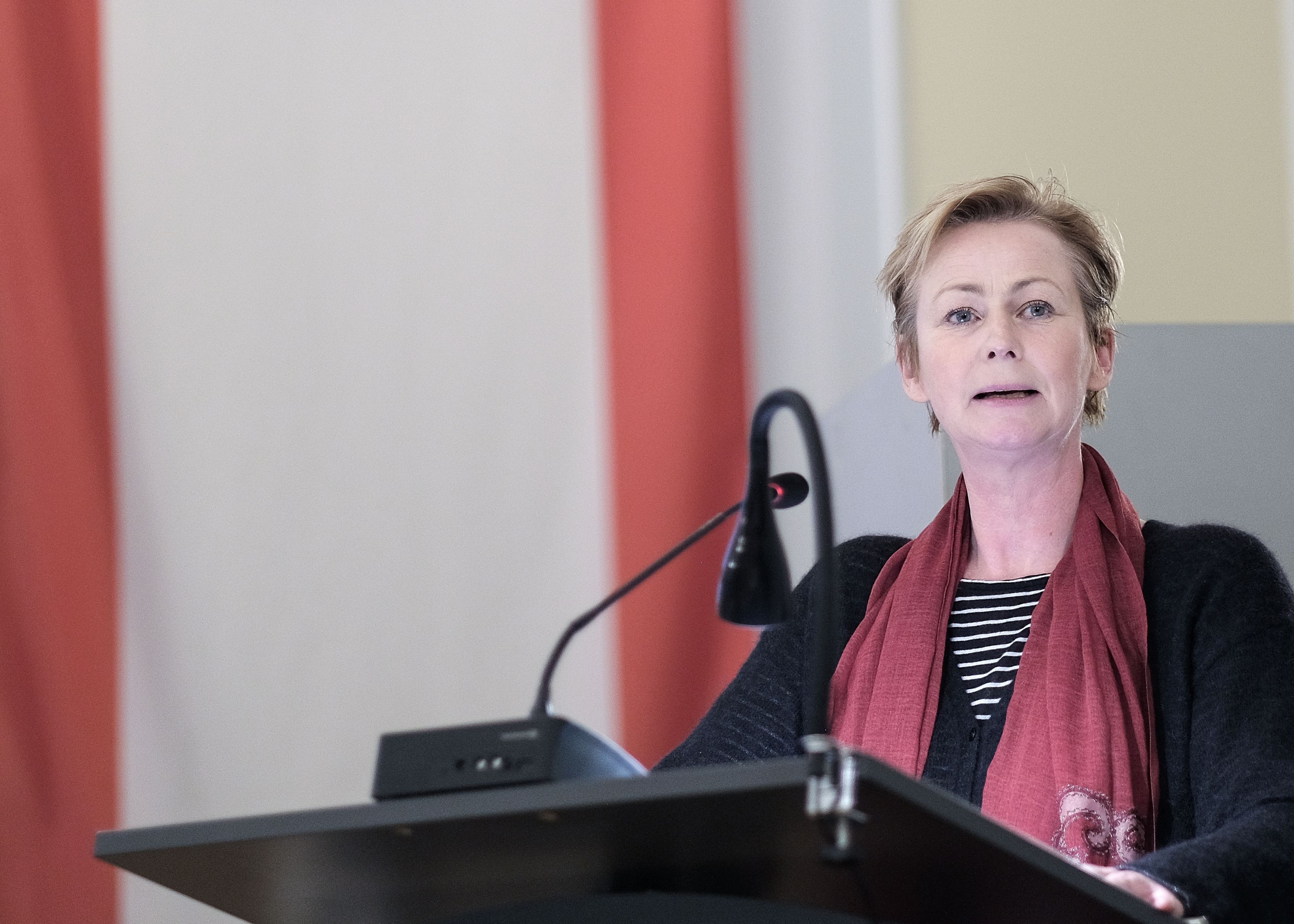 Bezirksbürgermeisterin von Pankow irritiert bei Lanz: Flüchtlingskrise positiv sehen