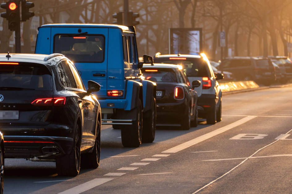 „Car-Freitag“: Berliner Polizei nimmt Raser und Poser über Ostern ins ...