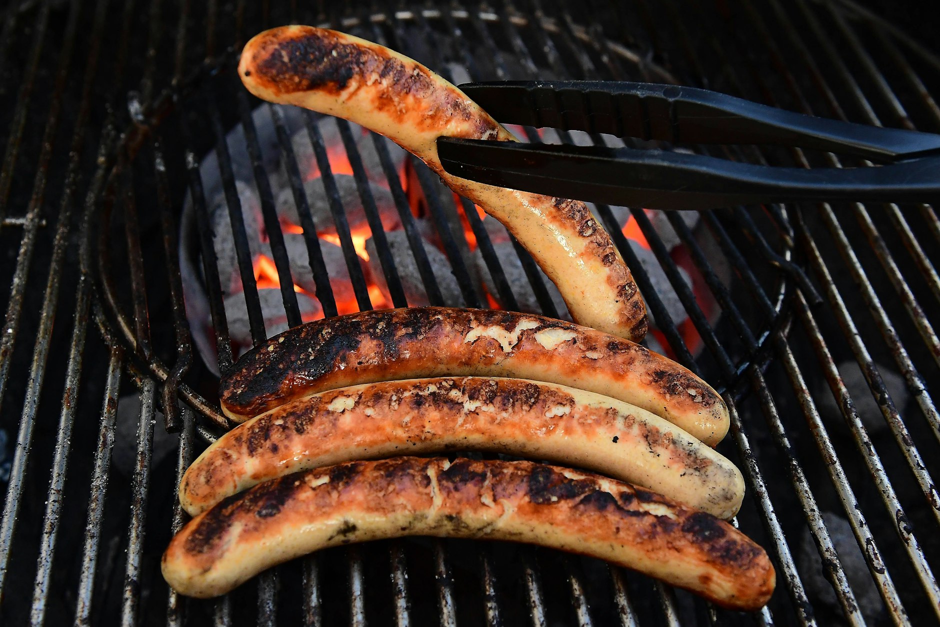 Im Somme wird in den Berliner Parks gern gegrillt - doch in Johannisthal ist das jetzt verboten.