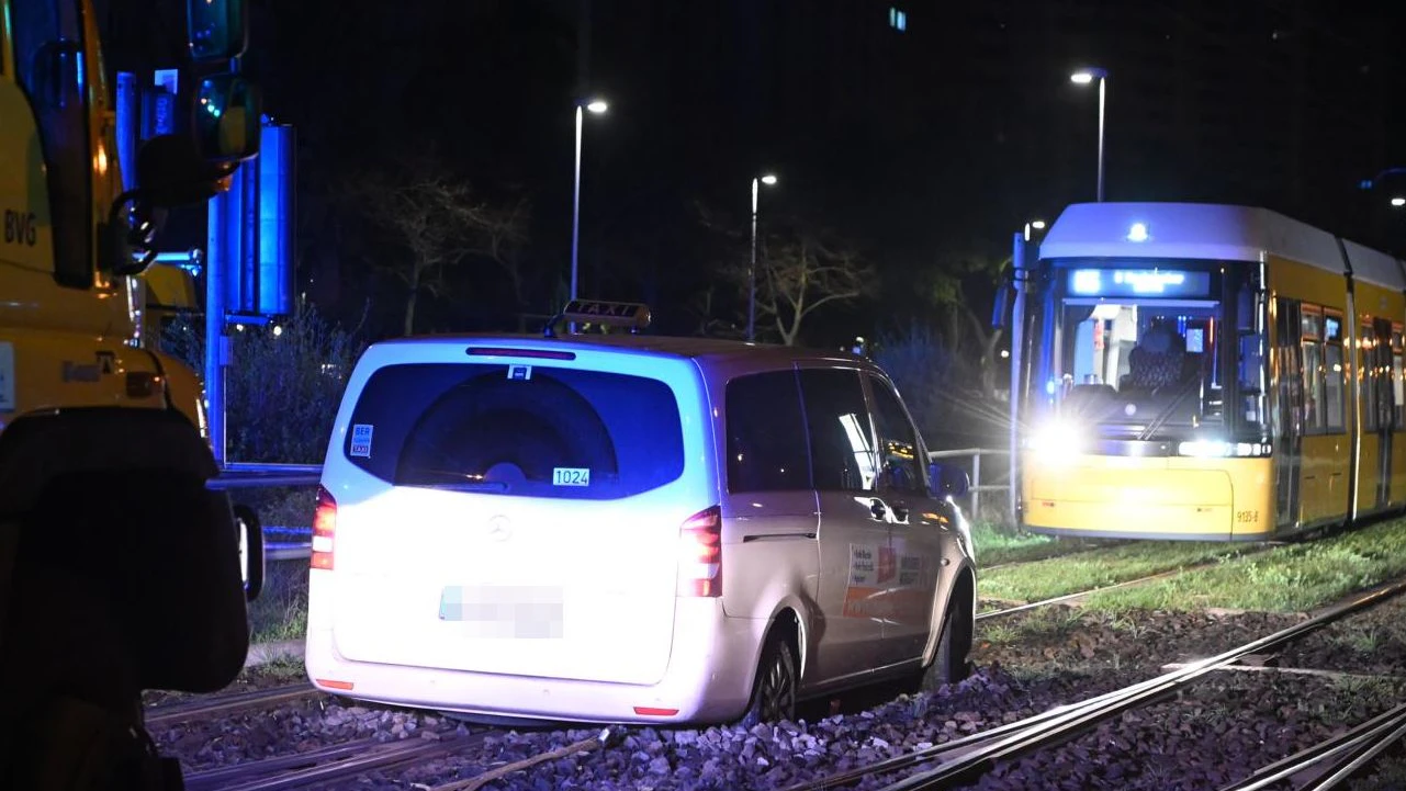 Ein Taxi auf Abwegen.