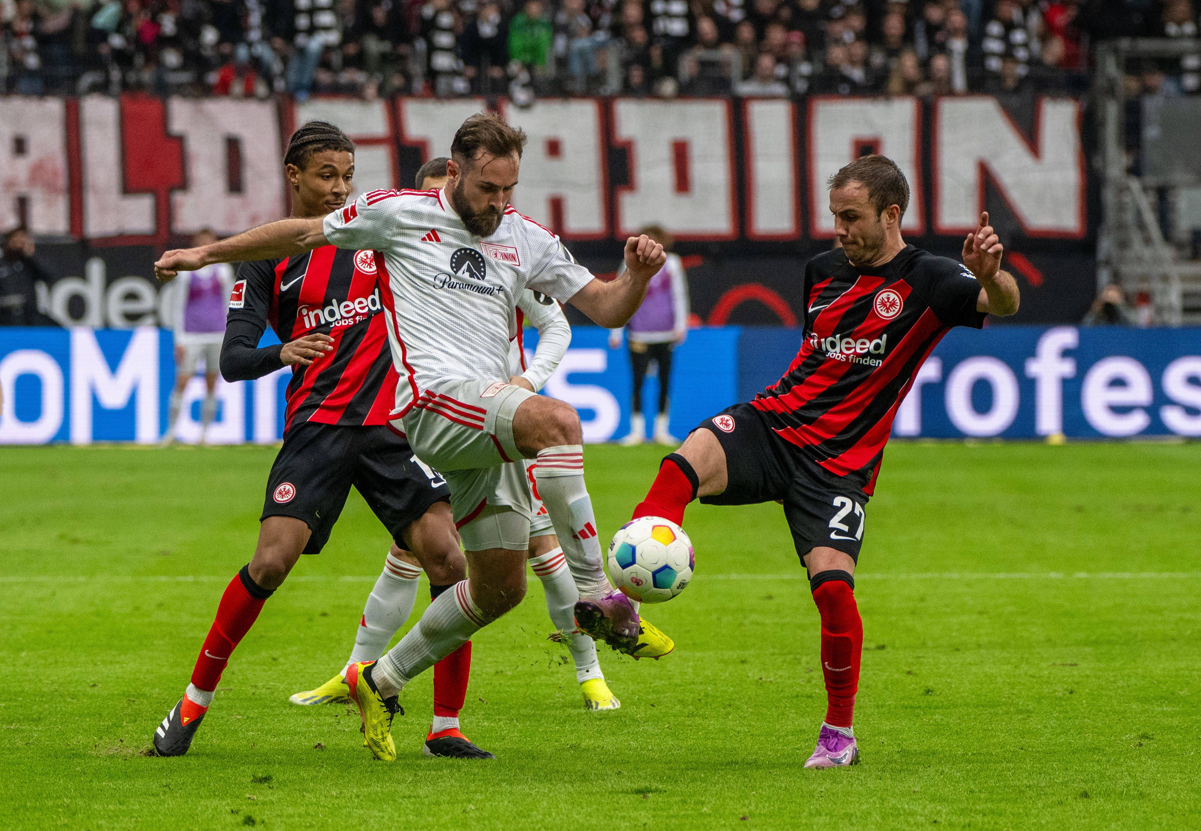 Trotz Frankfurter Feuerwerk: 1. FC Union bleibt bei der Eintracht stabil!