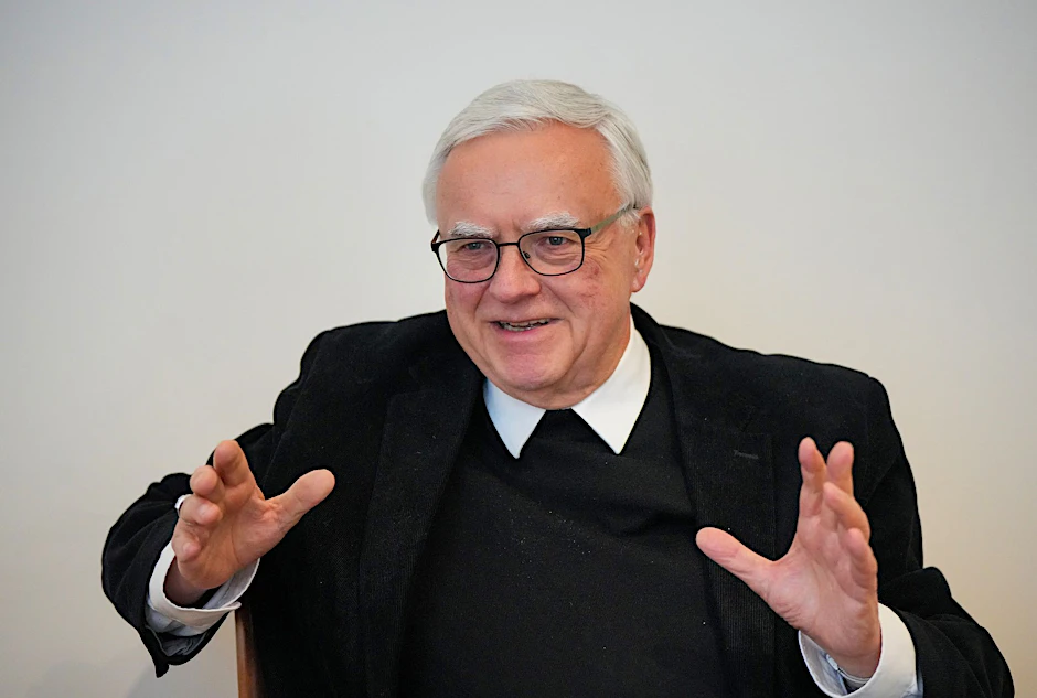 PRODUKTION - Der promovierte Theologe Heiner Koch im Interview mit der dpa in Berlin.  