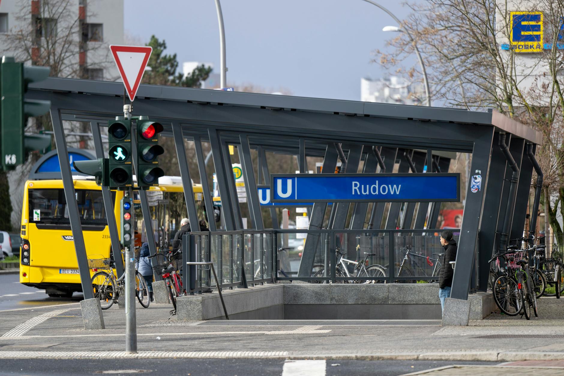  Die Diskussion um die mögliche Verlängerung der U-Bahn-Linie 7 zum Hauptstadtflughafen BER hält an.