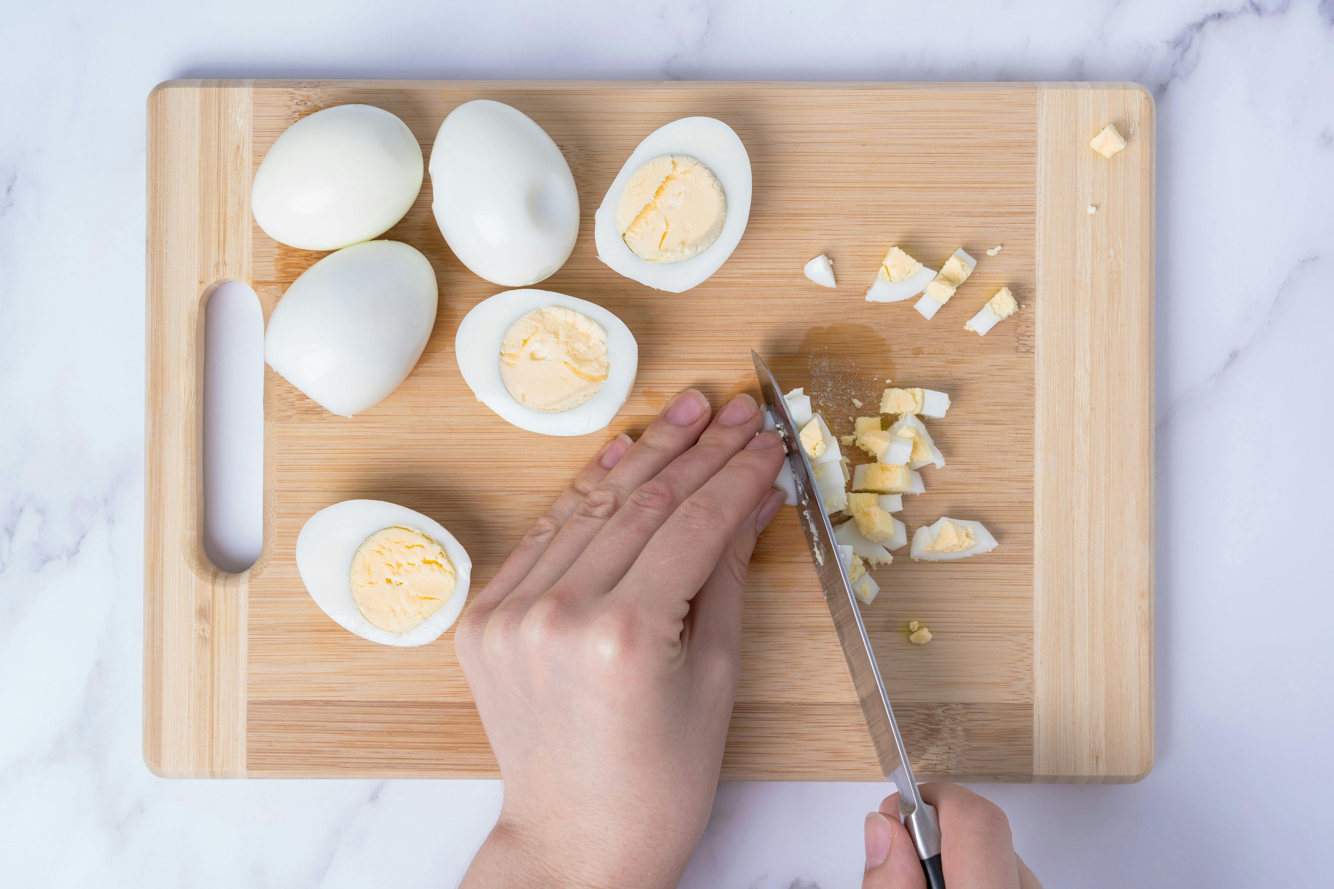 Rezept für Eierfrikassee: Omas Klassiker – perfekt, um Eier zu verarbeiten!