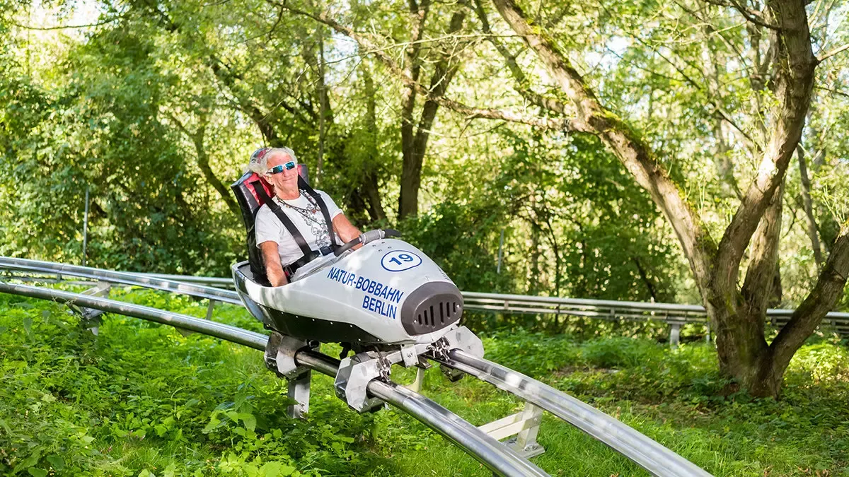 Gärten der Welt: Bobbahn-Attraktion wird neu aufgebaut