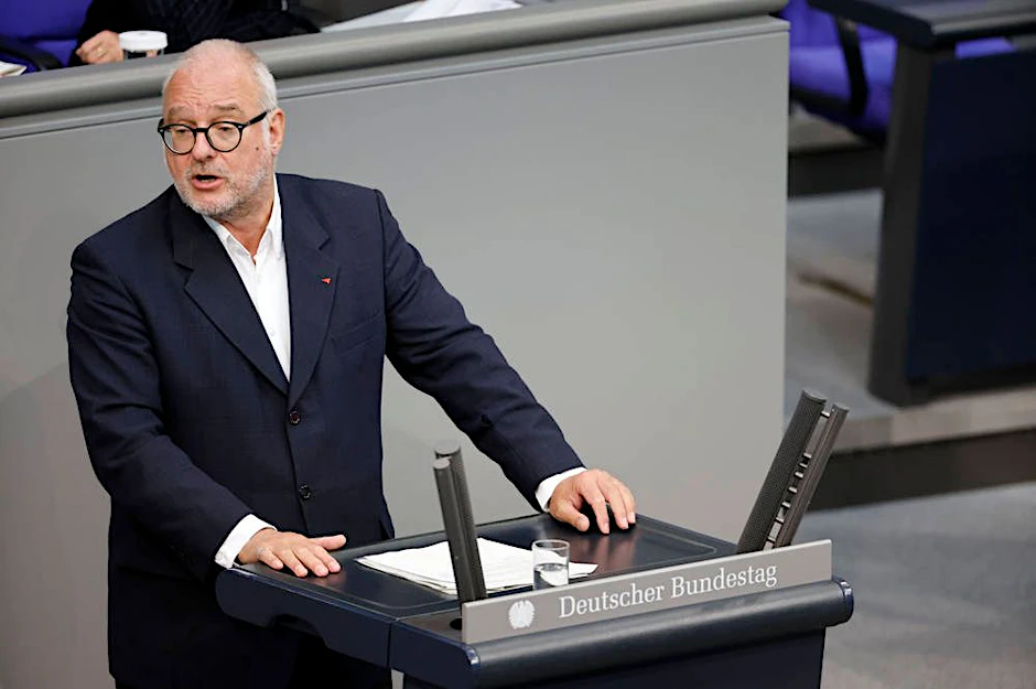 In Charlottenburg-Wilmersdorf lädt die Linke zu einem Gespräch mit dem rentenpolitischen Sprecher Matthias W. Birkwald ein.