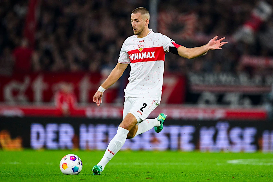 ARCHIV - Wird aufgrund einer Gelb-Sperre gegen den BVB fehlen: Stuttgarts Waldemar Anton.  