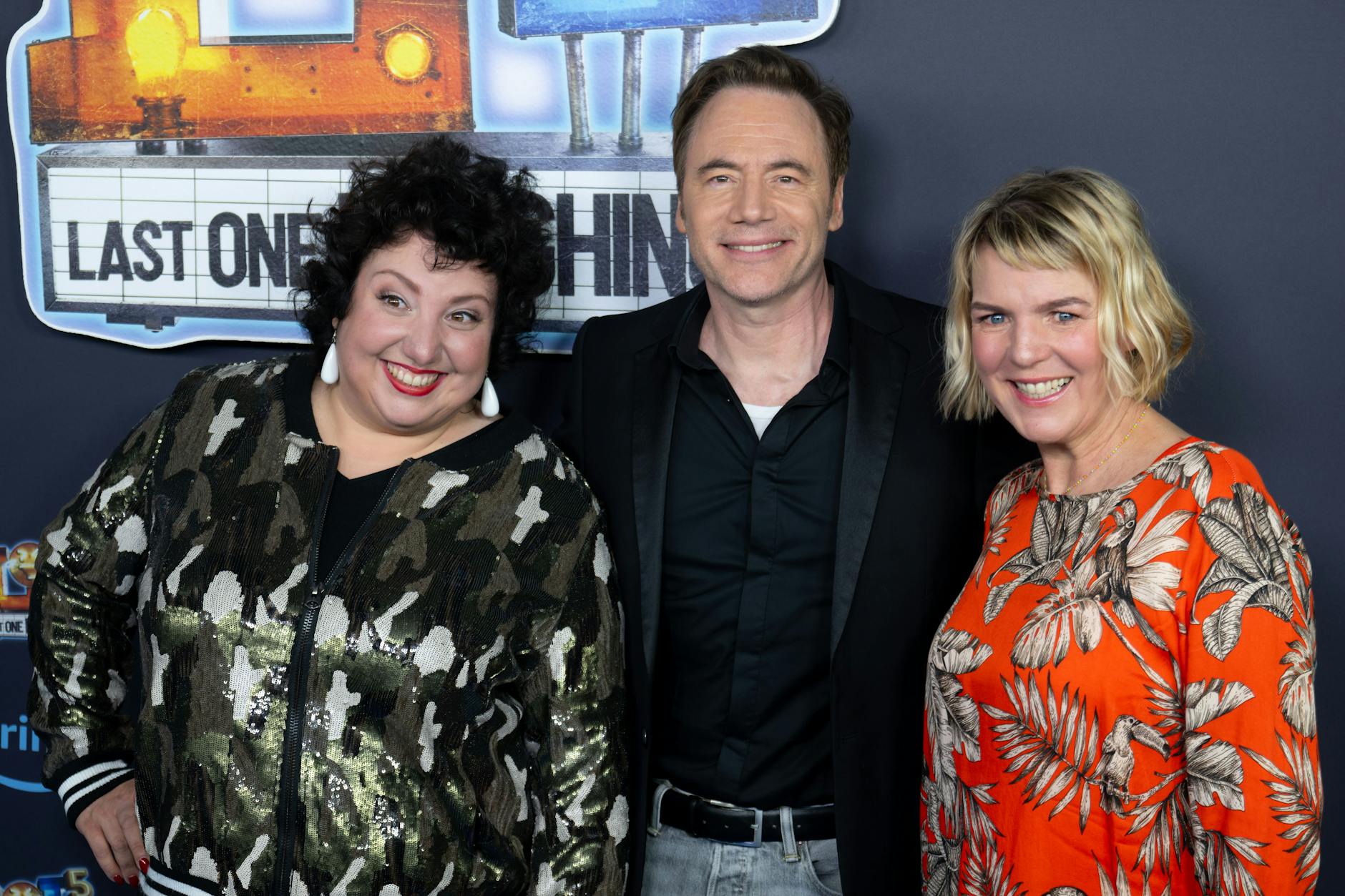 Meltem Kaptan, Michael Bully Herbig und Mirja Boes bei der Premiere der fünften Staffel von „LOL - Last One Laughing“.