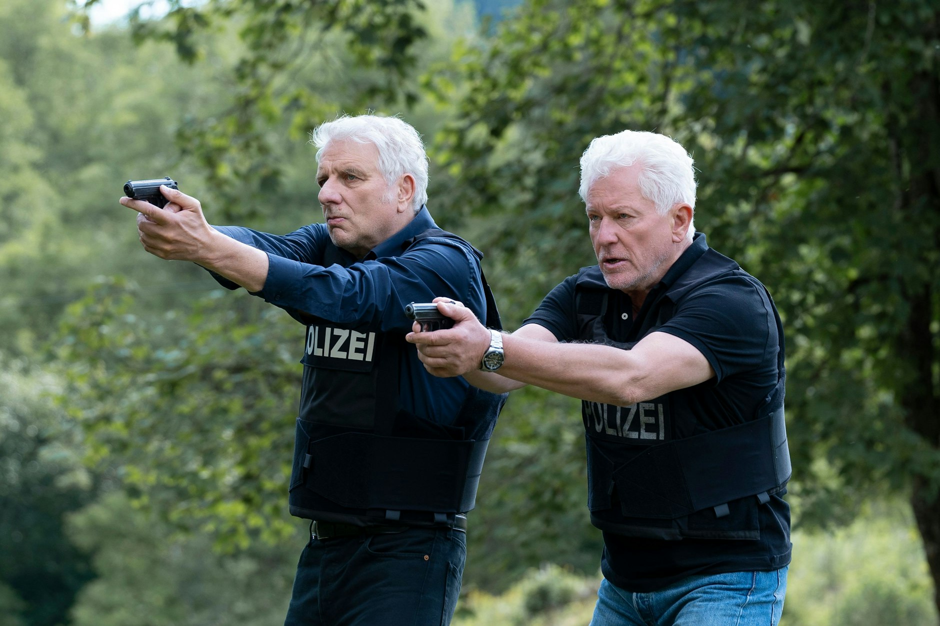 TATORT: SCHAU MICH AN, am Sonntag (07.04.24) um 20:15 Uhr im ERSTEN.Von links: Franz Leitmayr (Udo Wachtveitl) und Ivo Batic (Miroslav Nemec).&nbsp;