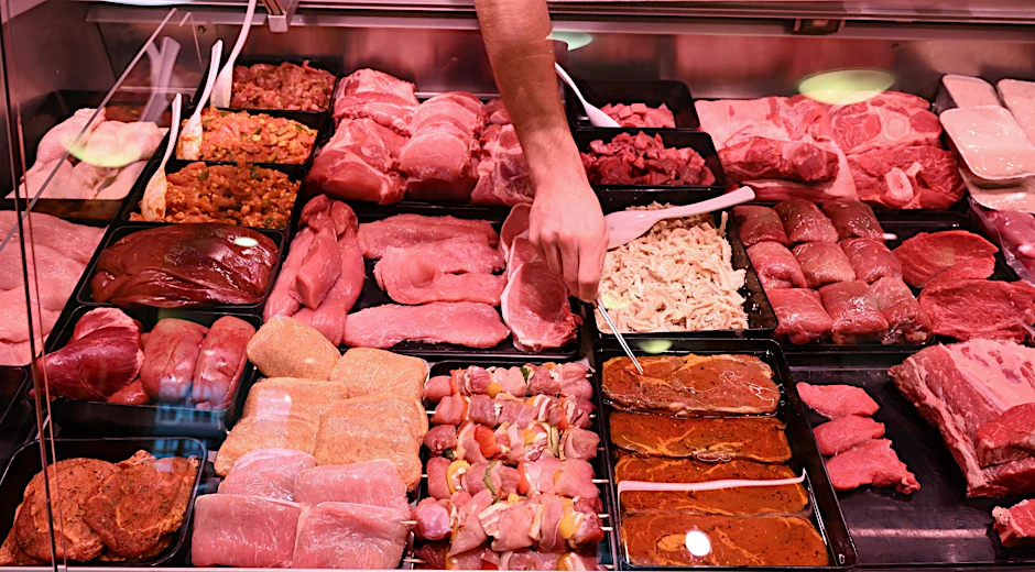 ARCHIV - Immmer mehr Deutsche wollen bewusster Fleisch konsumieren.  
