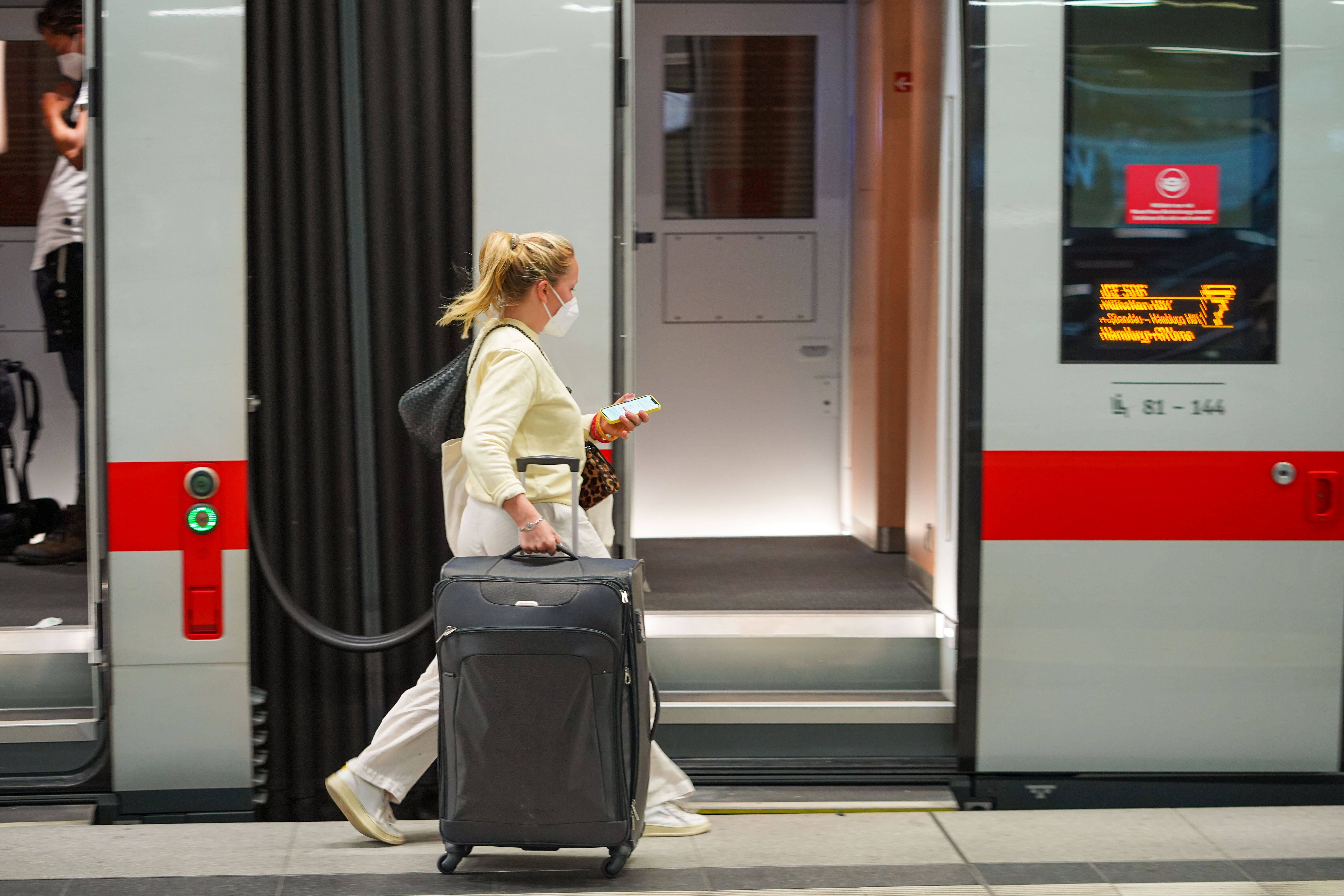 Bahnstrecke Hamburg-Berlin Ab August 2025 Gesperrt: So Teuer Wird Die ...