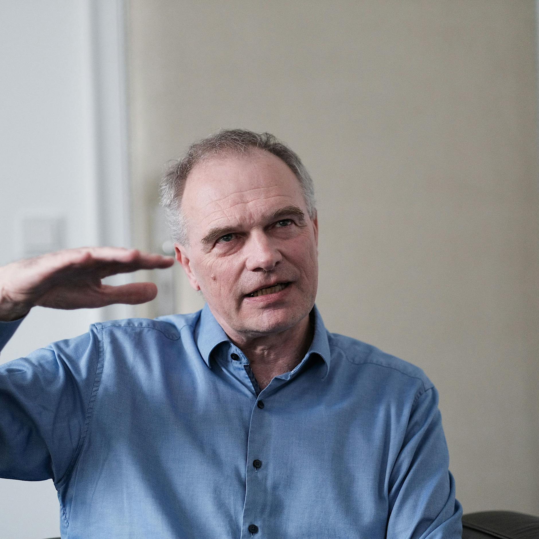 DLF-Intendant zum ÖRR-Manifest: Ein Gefühl, dass nicht die ganze Wahrheit ans Licht kommt