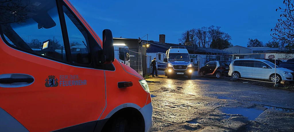 Berlin police dig up huge illegal drug lab in Bohnsdorf