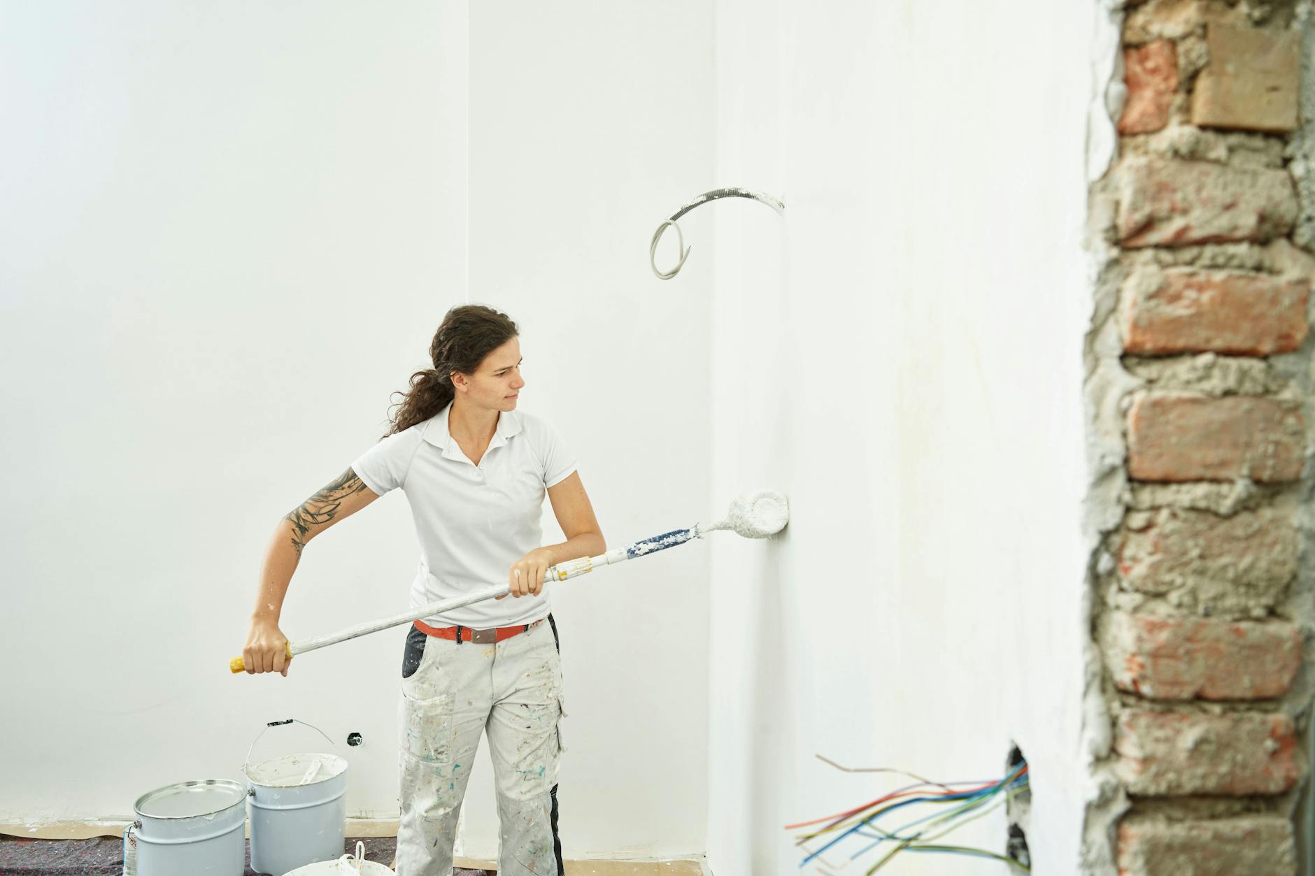 Schönheitsreparaturen wie Streichen gehören häufig zu den notwendigen Übeln eines Umzugs.