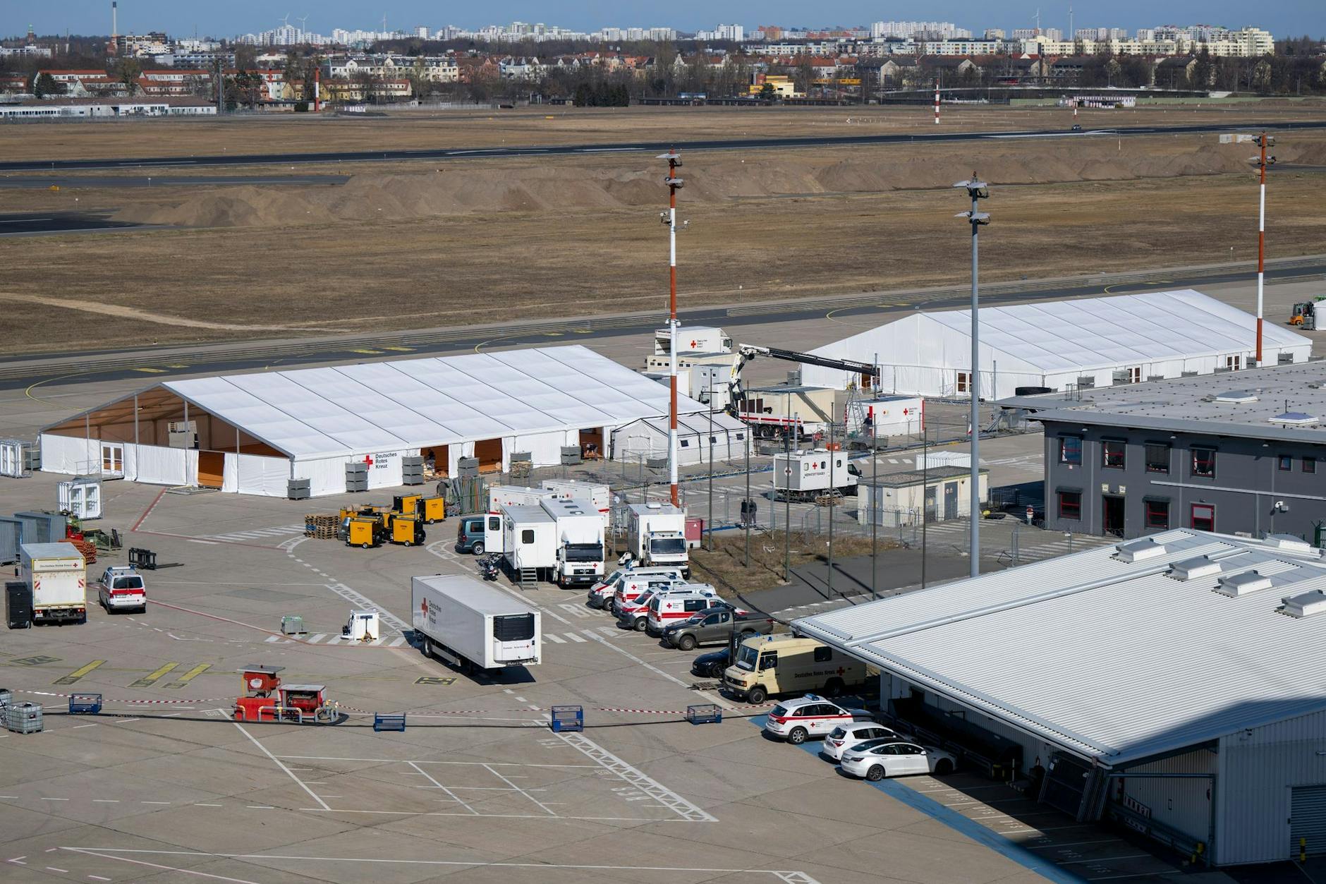 Im Ankunftszentrum Tegel wird eine Impfaktion gegen Masern durchgeführt.